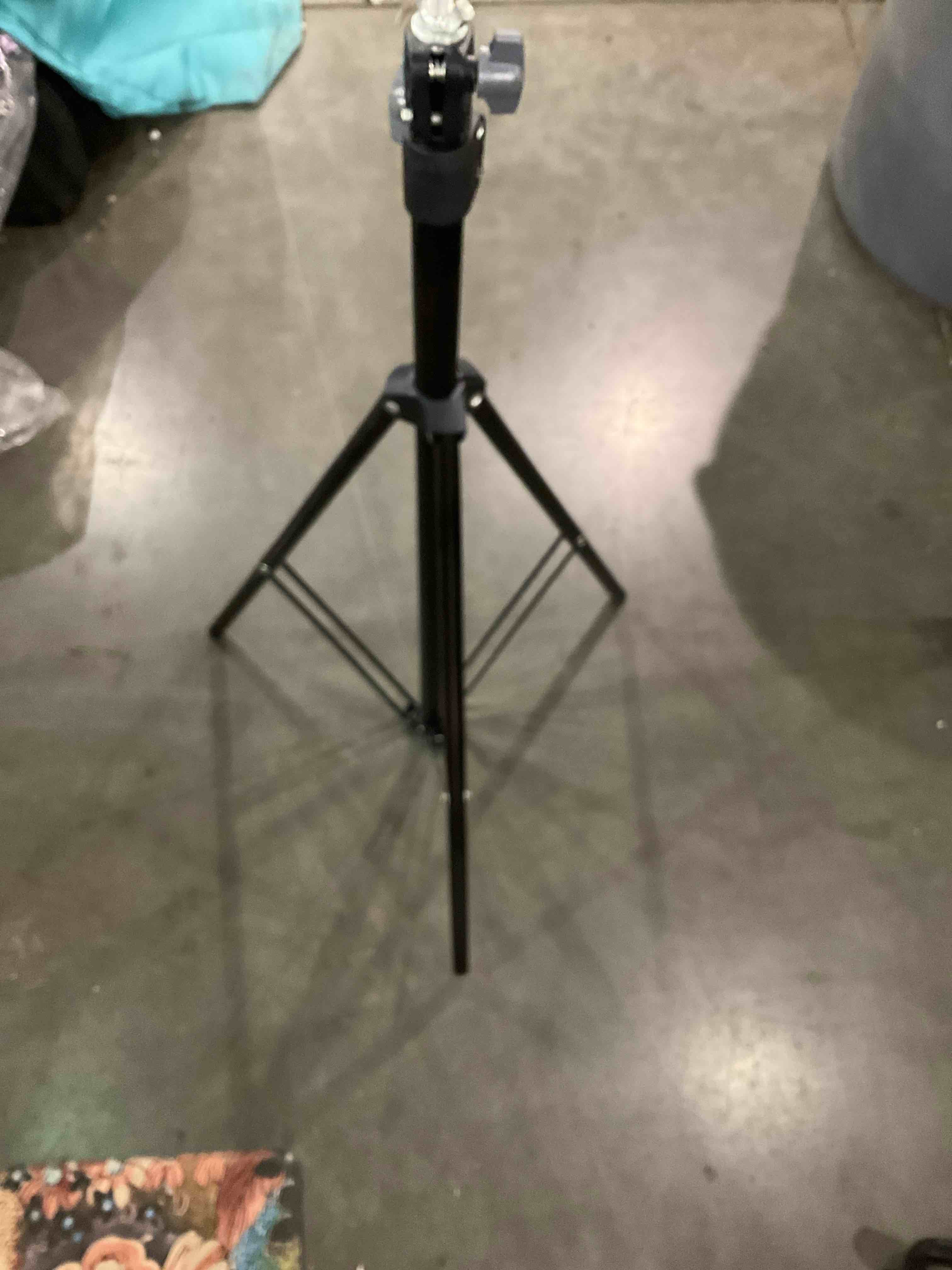 Tripod mount