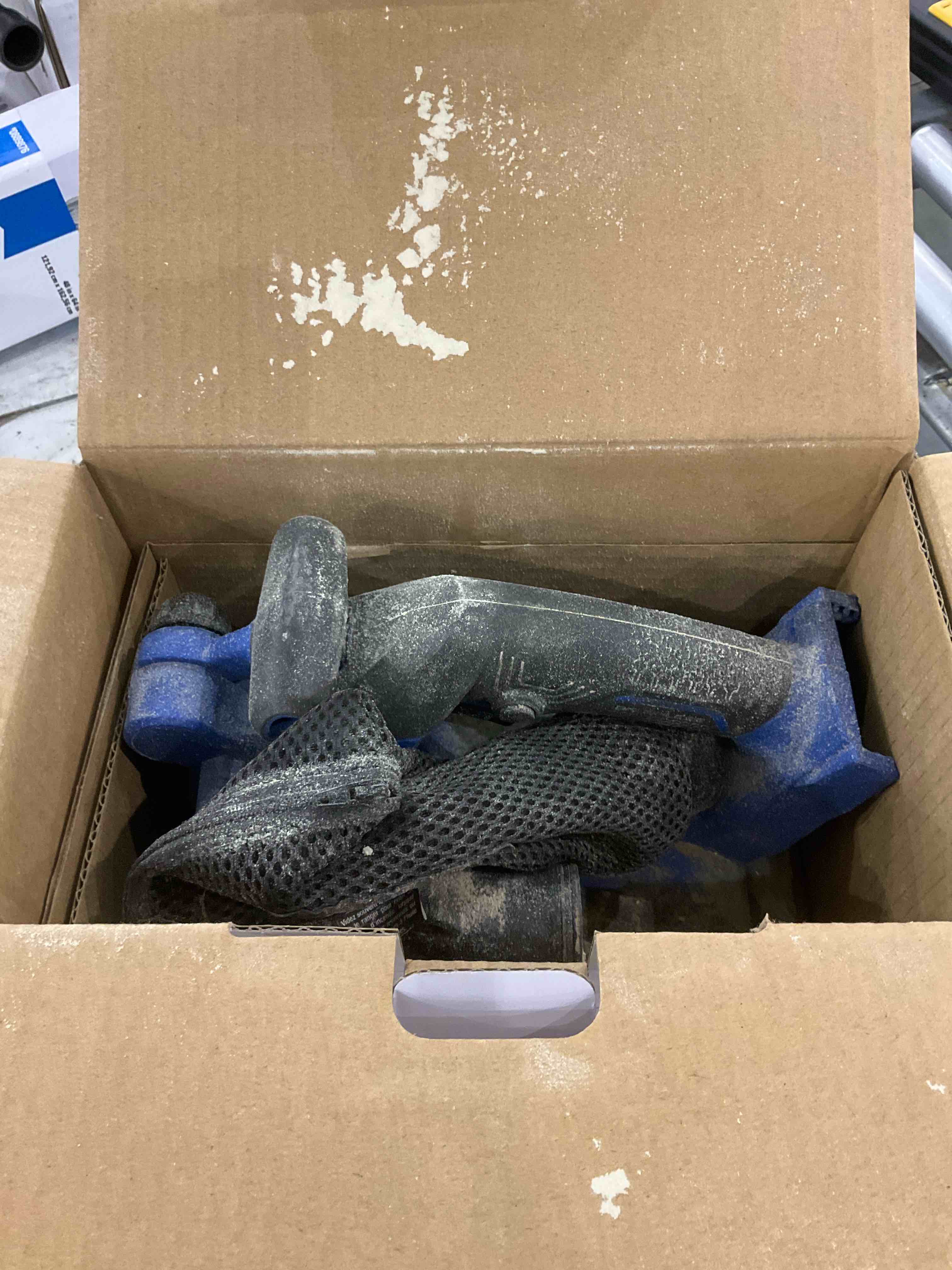 https://s3.amazonaws.com/lotting-images-prod/bidfta/PPE0329129_1729857029652.jpeg