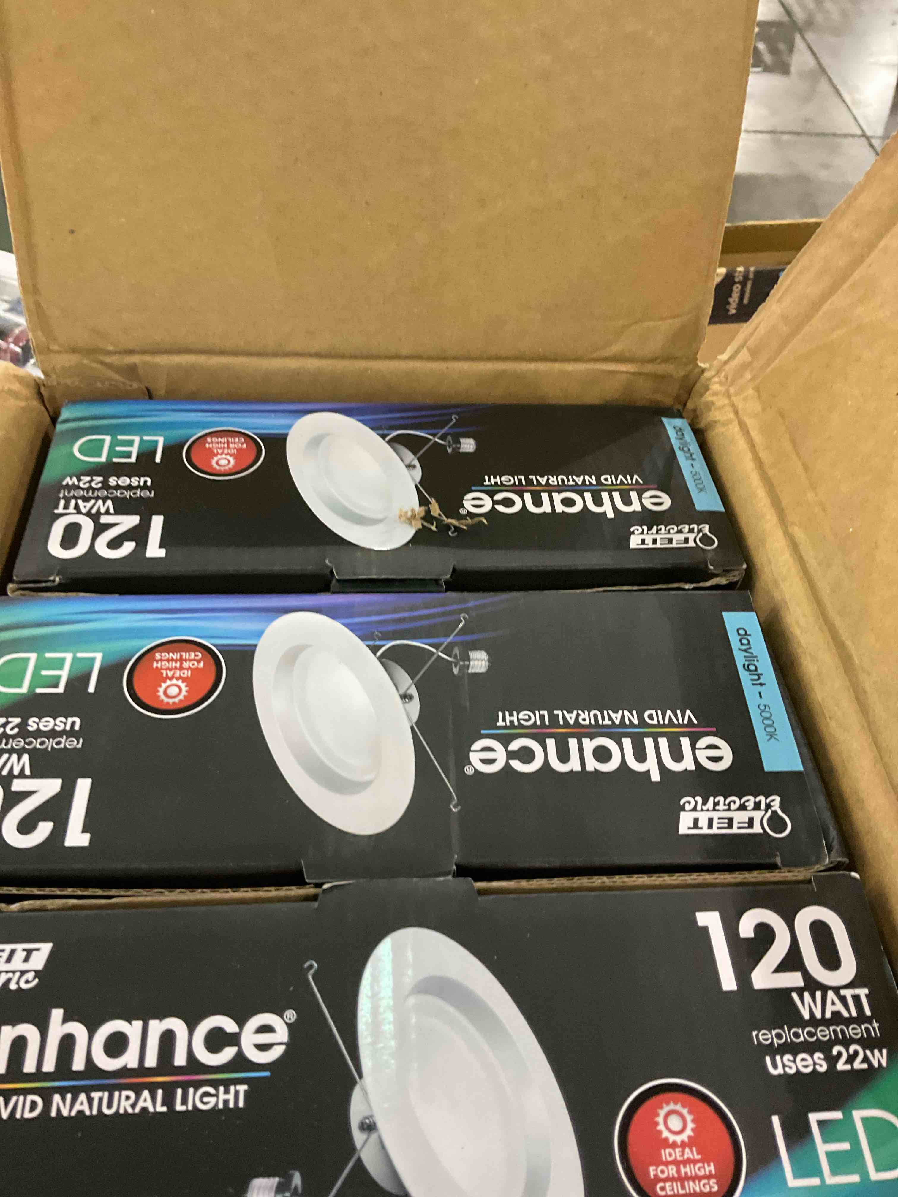 https://s3.amazonaws.com/lotting-images-prod/bidfta/PPE0329463_1729597097323.jpeg