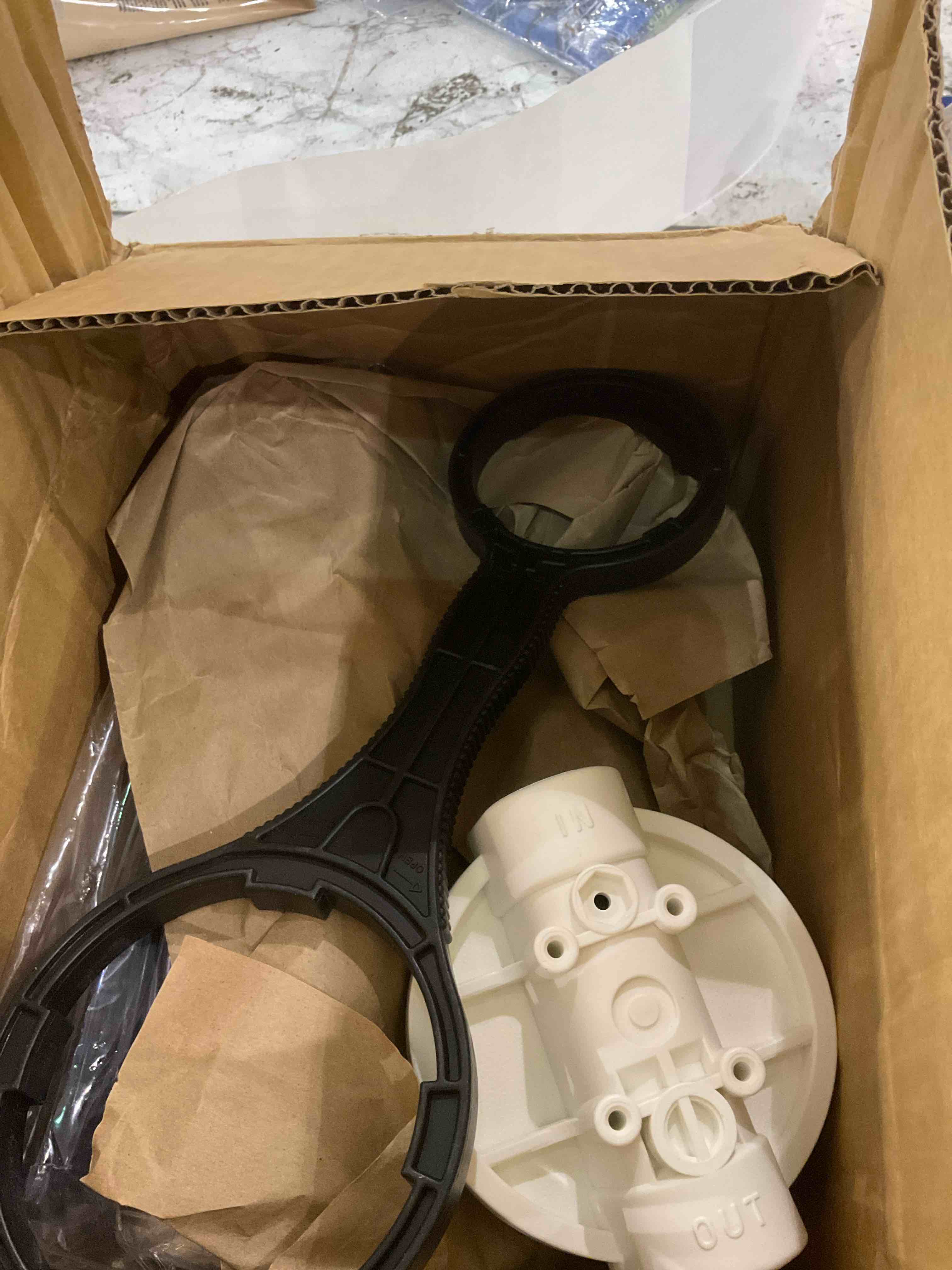 https://s3.amazonaws.com/lotting-images-prod/bidfta/PPE0329583_1729517863119.jpeg