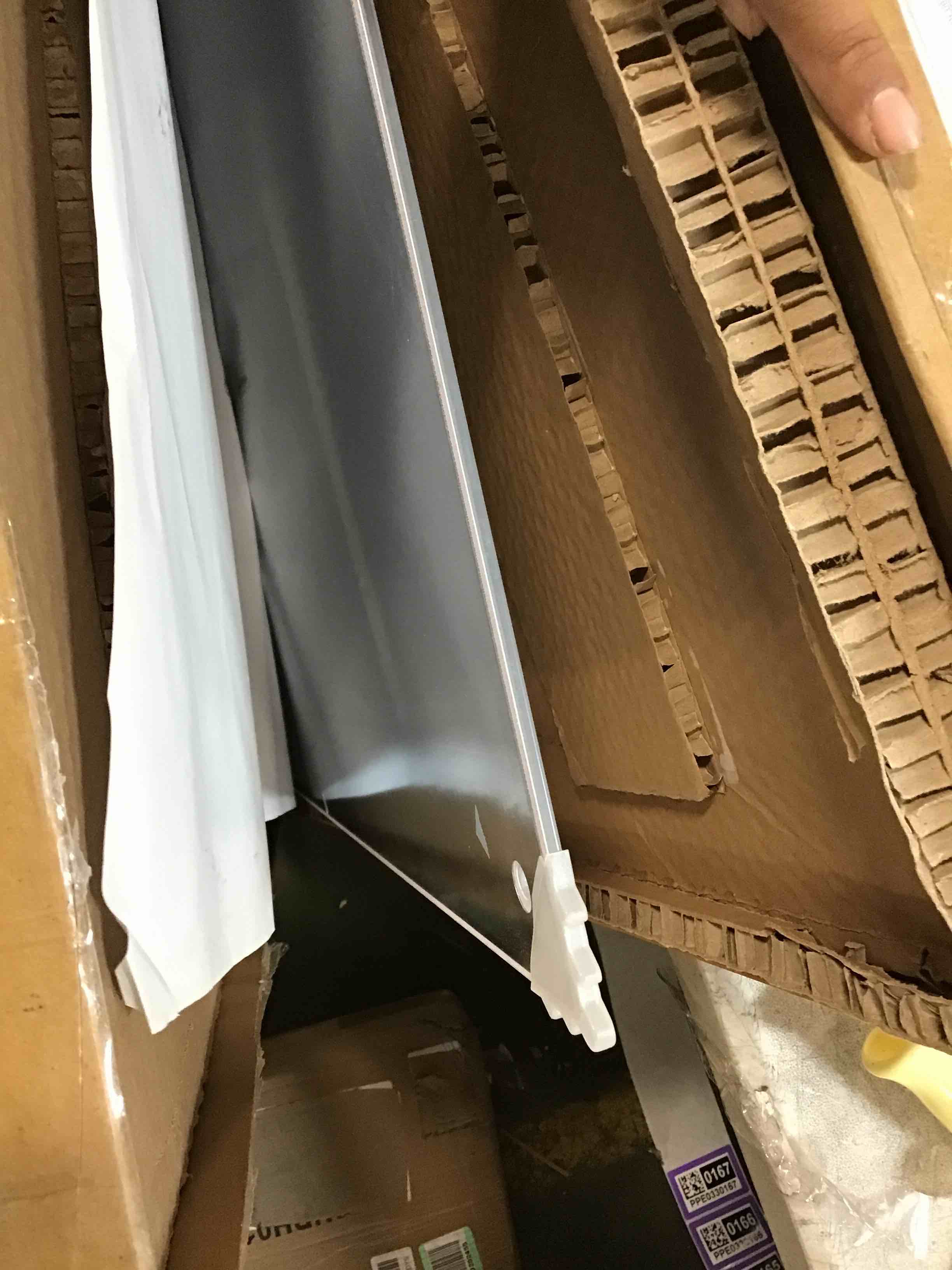 https://s3.amazonaws.com/lotting-images-prod/bidfta/PPE0330167_1728699932228.jpeg