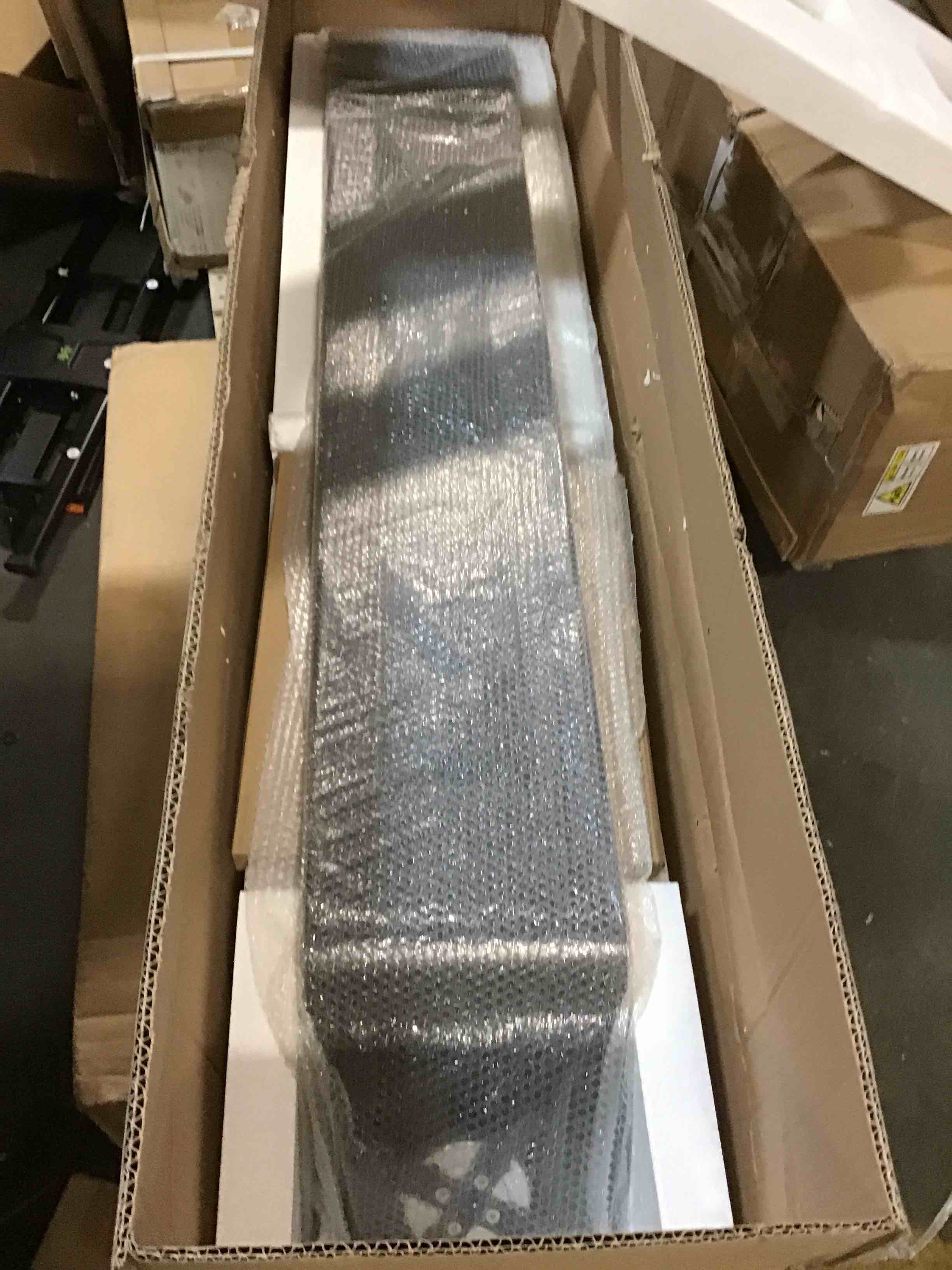 https://s3.amazonaws.com/lotting-images-prod/bidfta/PPE0330185_1728697141369.jpeg