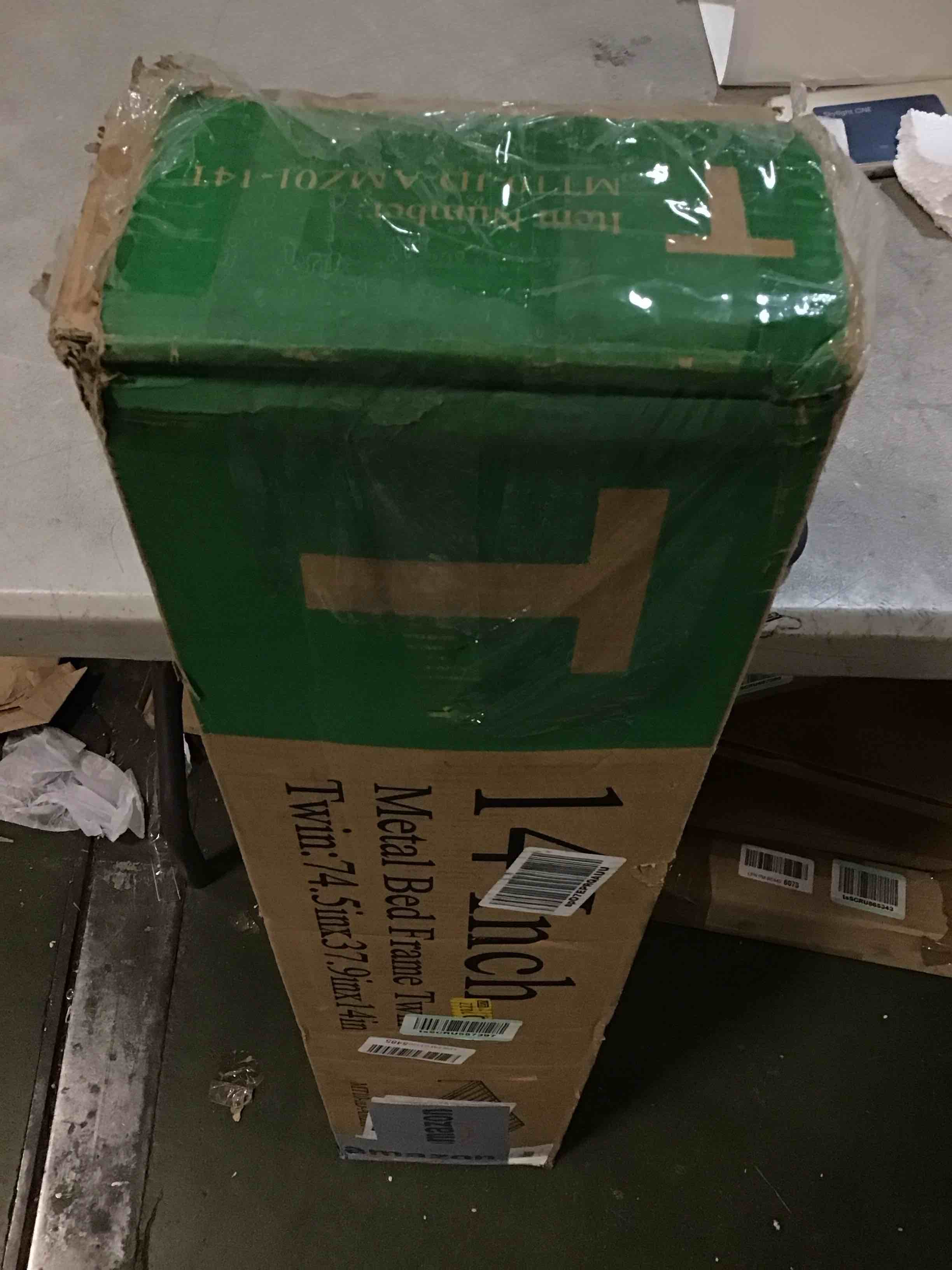 https://s3.amazonaws.com/lotting-images-prod/bidfta/PPE0330584_1728526518606.jpeg