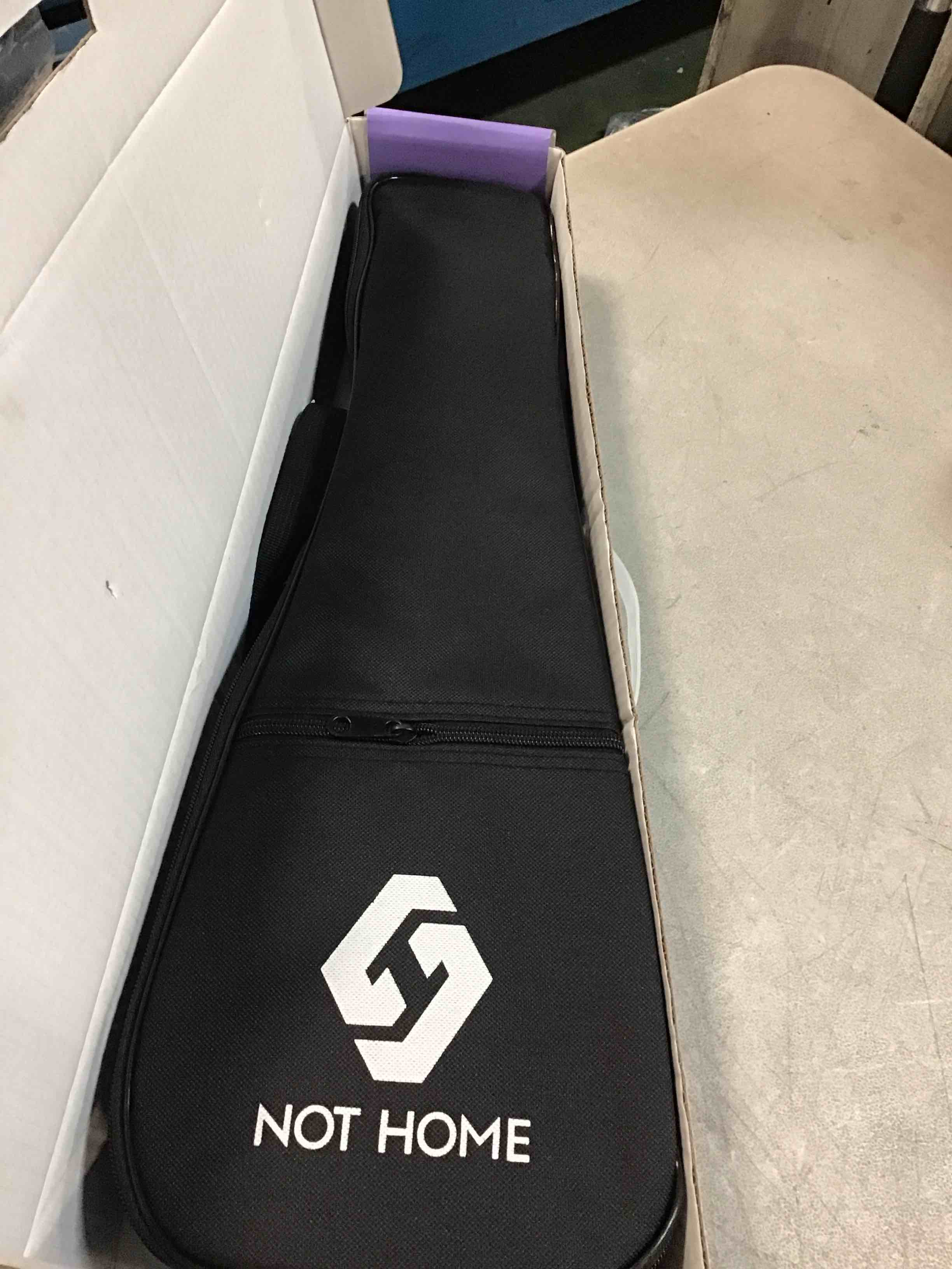 https://s3.amazonaws.com/lotting-images-prod/bidfta/PPE0330738_1728509398529.jpeg