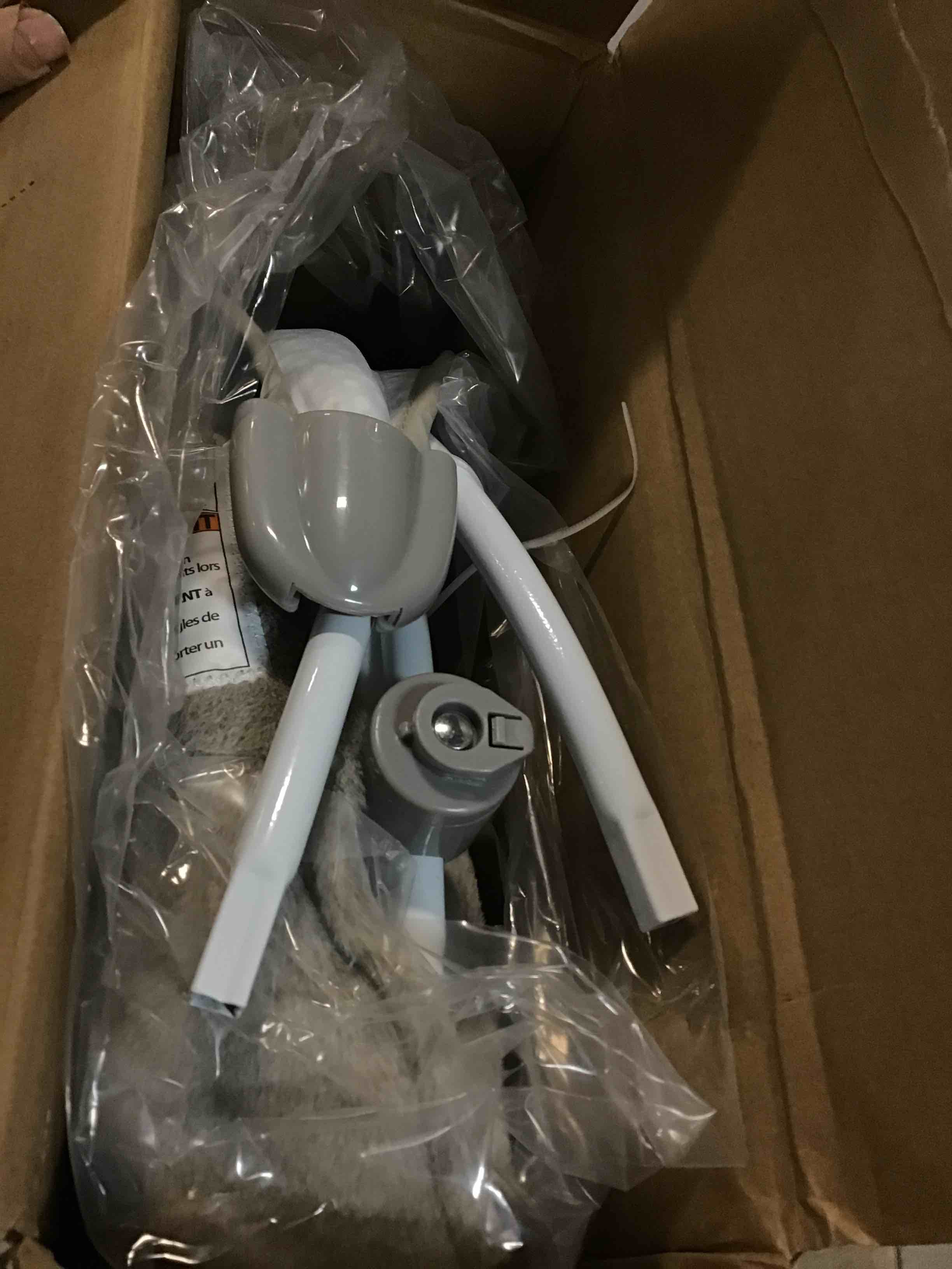 https://s3.amazonaws.com/lotting-images-prod/bidfta/PPE0331085_1728363237103.jpeg