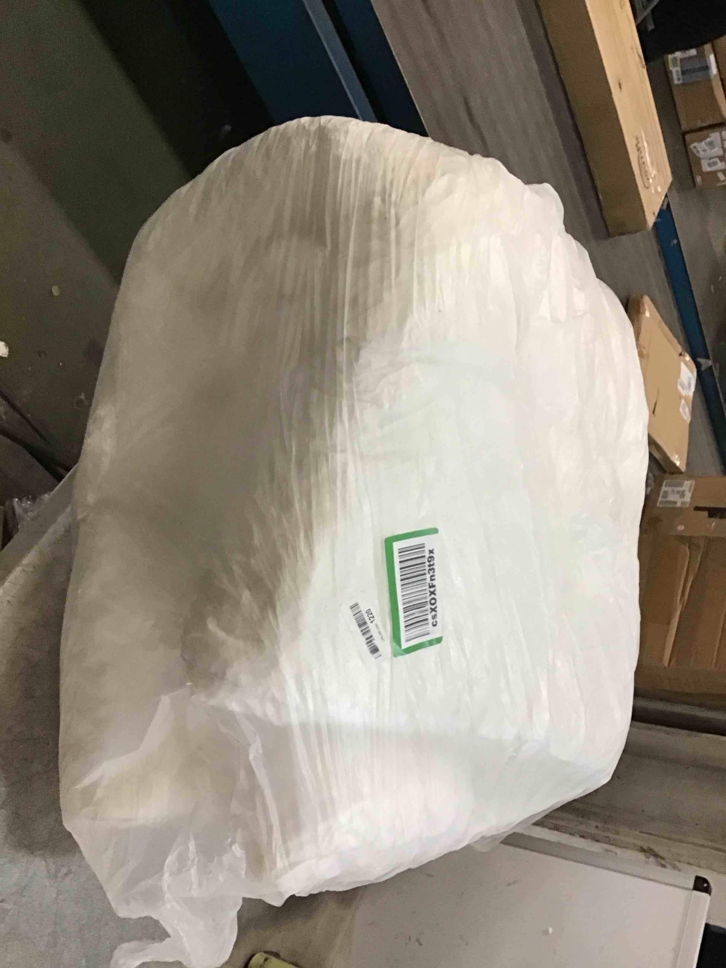 https://s3.amazonaws.com/lotting-images-prod/bidfta/PPE0331444_1728085564822.jpeg