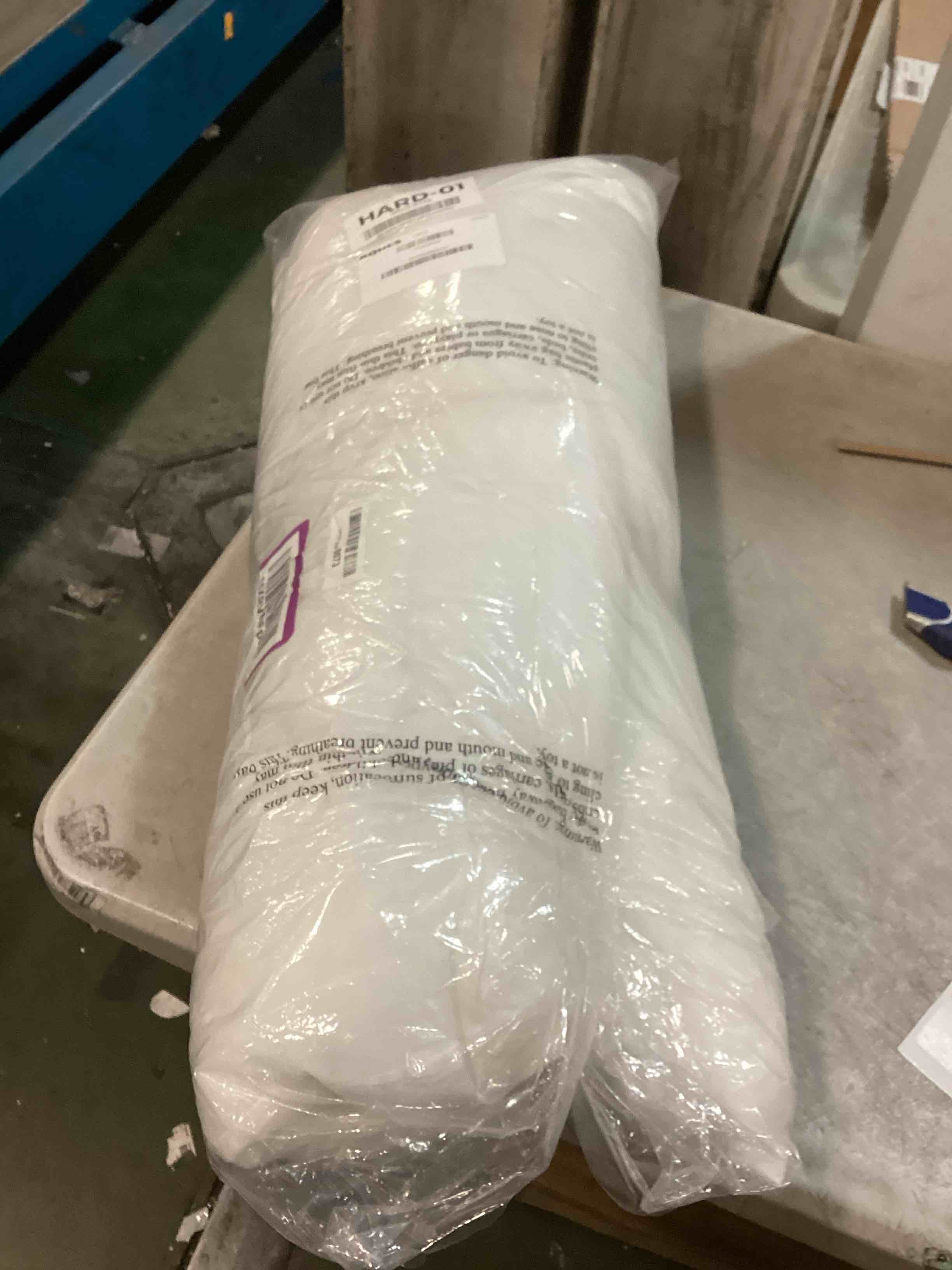 https://s3.amazonaws.com/lotting-images-prod/bidfta/PPE0331591_1728015408773.jpeg