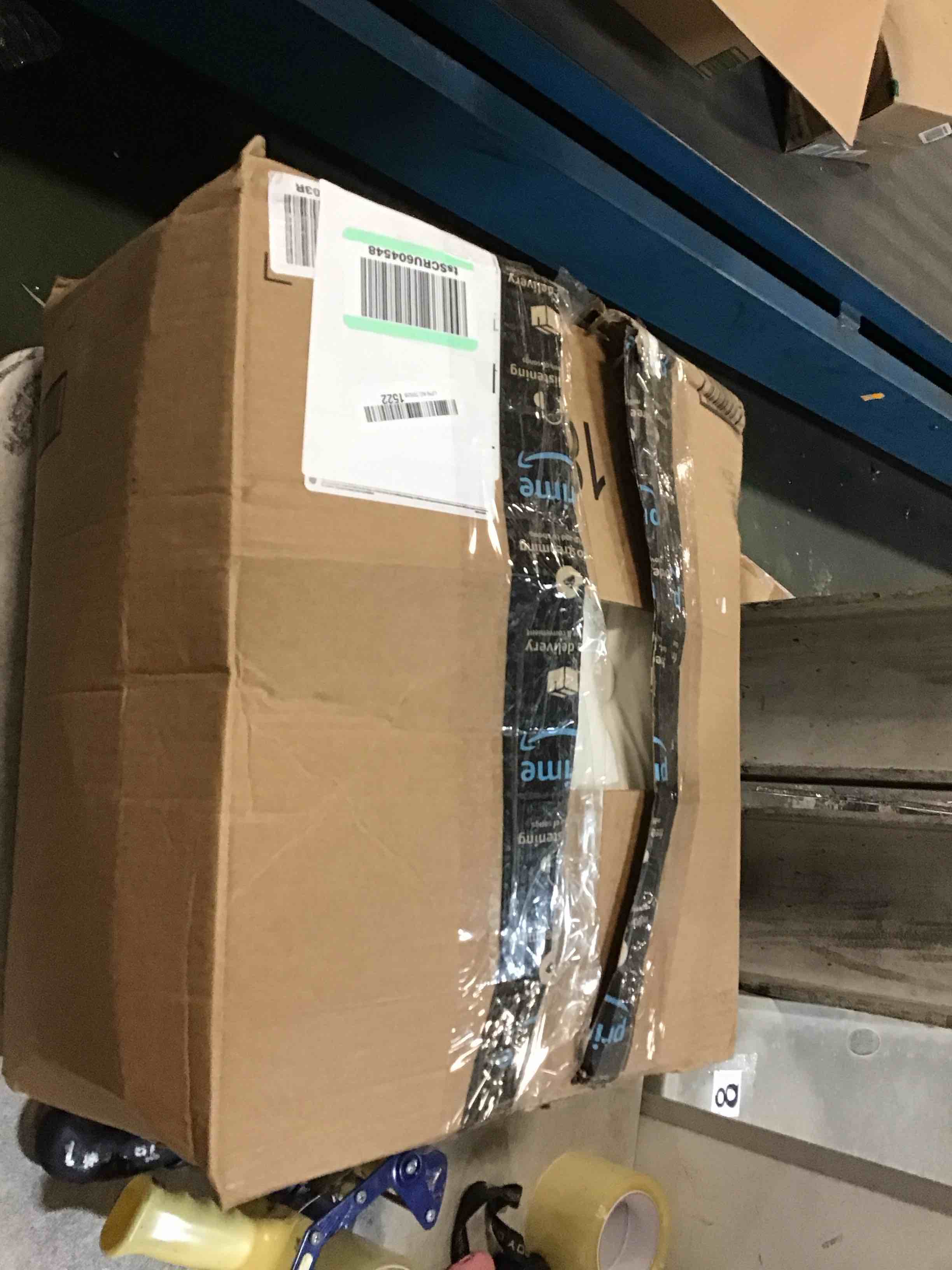 https://s3.amazonaws.com/lotting-images-prod/bidfta/PPE0331866_1727925455189.jpeg