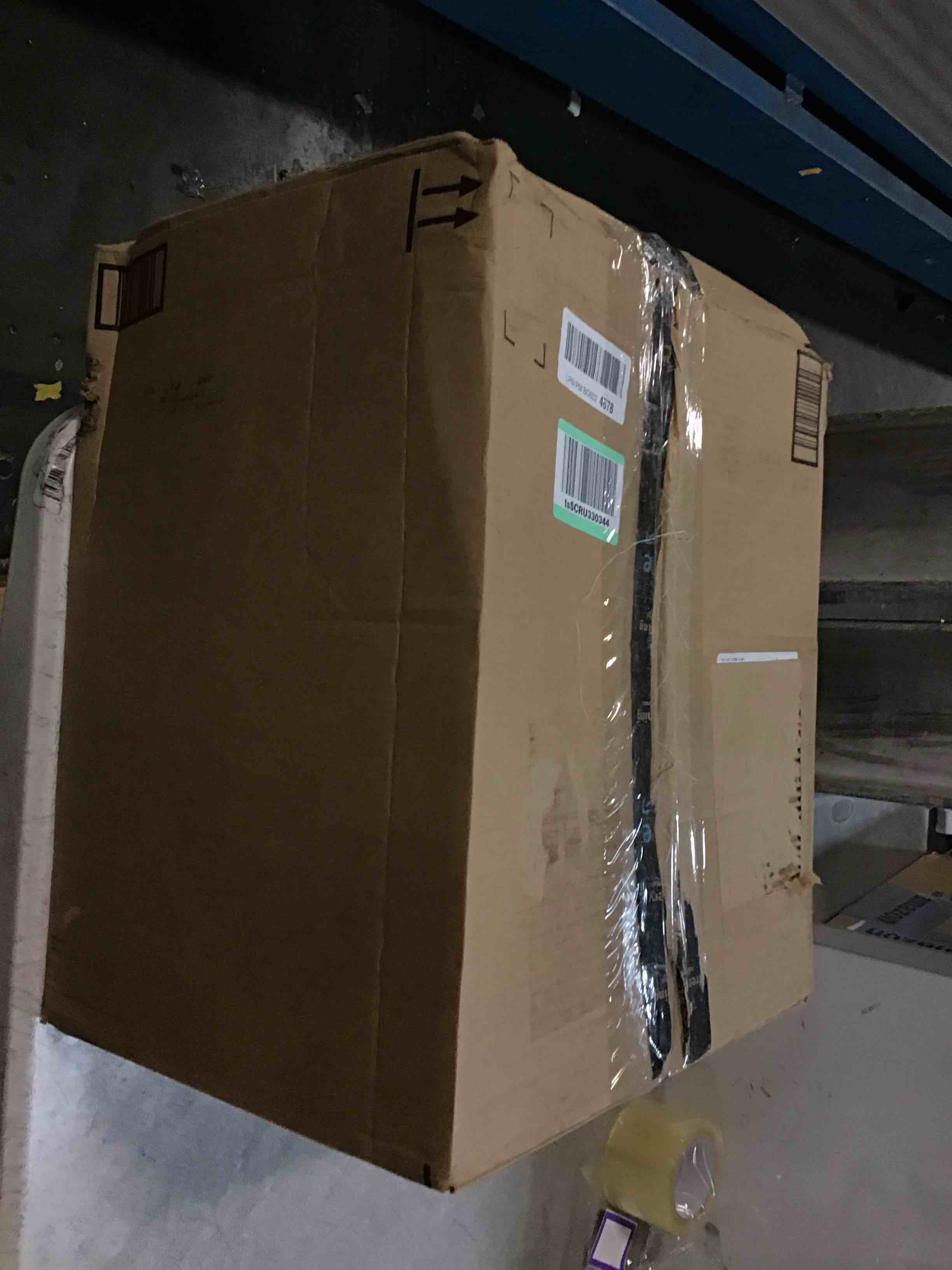 https://s3.amazonaws.com/lotting-images-prod/bidfta/PPE0331919_1727919981530.jpeg