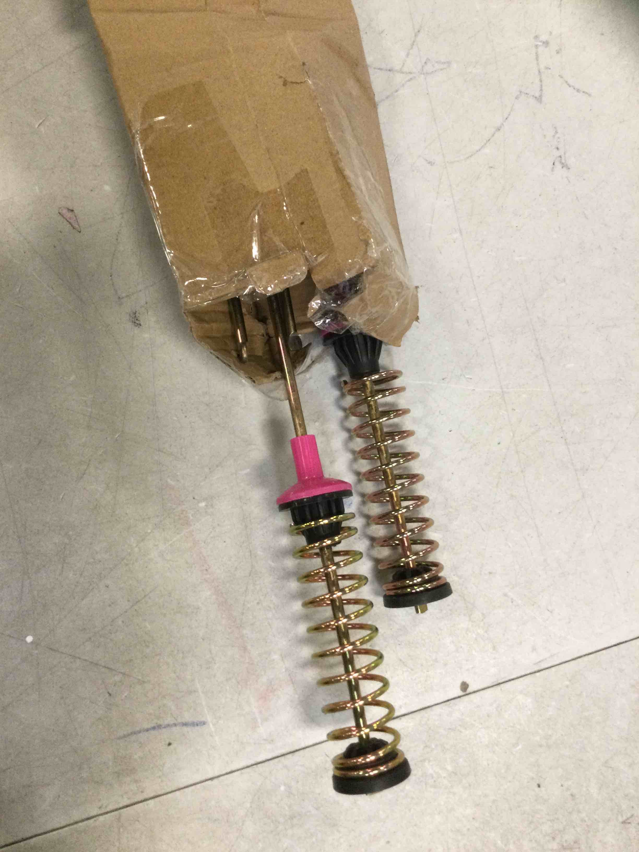 https://s3.amazonaws.com/lotting-images-prod/bidfta/PPE0332215_1727962845867.jpeg
