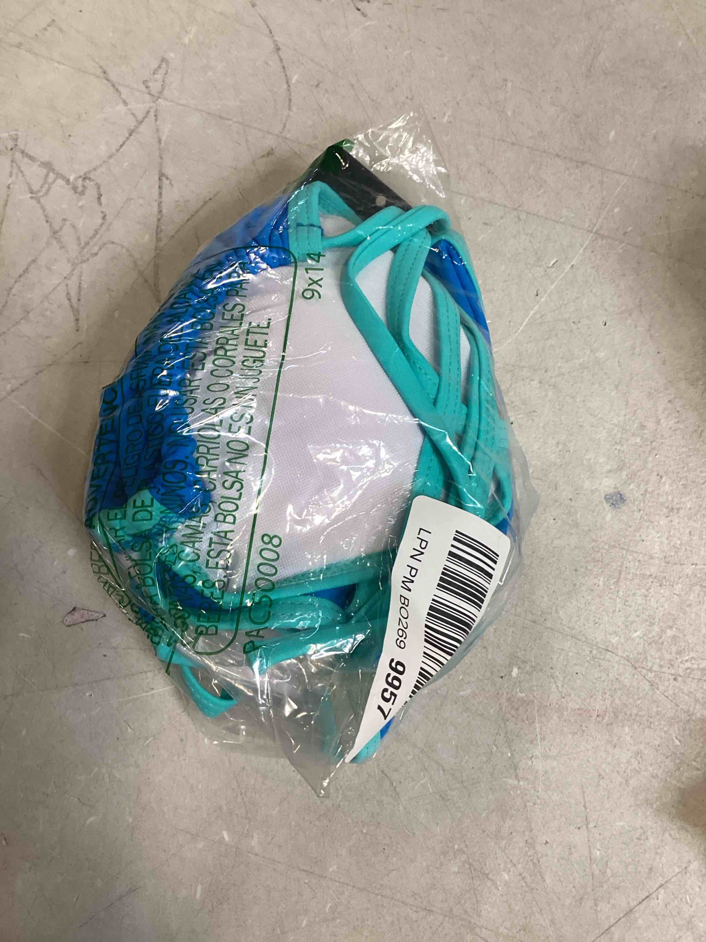 https://s3.amazonaws.com/lotting-images-prod/bidfta/PPE0332333_1727979674583.jpeg