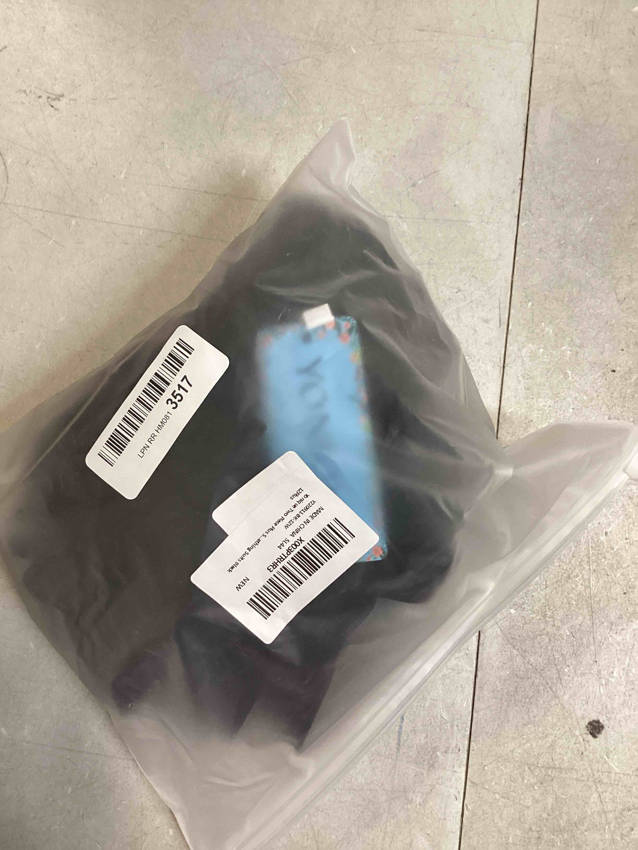 https://s3.amazonaws.com/lotting-images-prod/bidfta/PPE0332350_1727981655774.jpeg