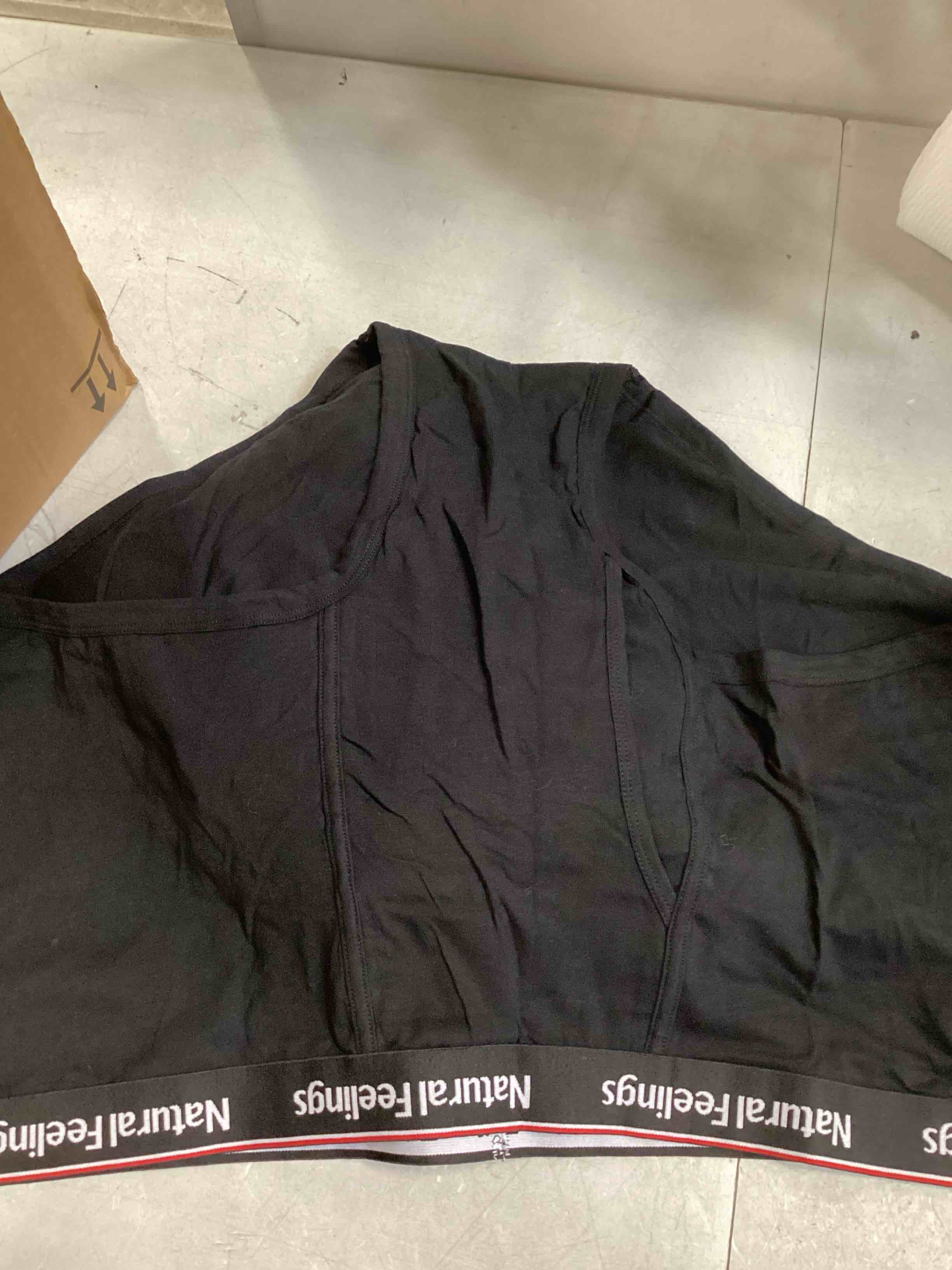 https://s3.amazonaws.com/lotting-images-prod/bidfta/PPE0332368_1727985152438.jpeg