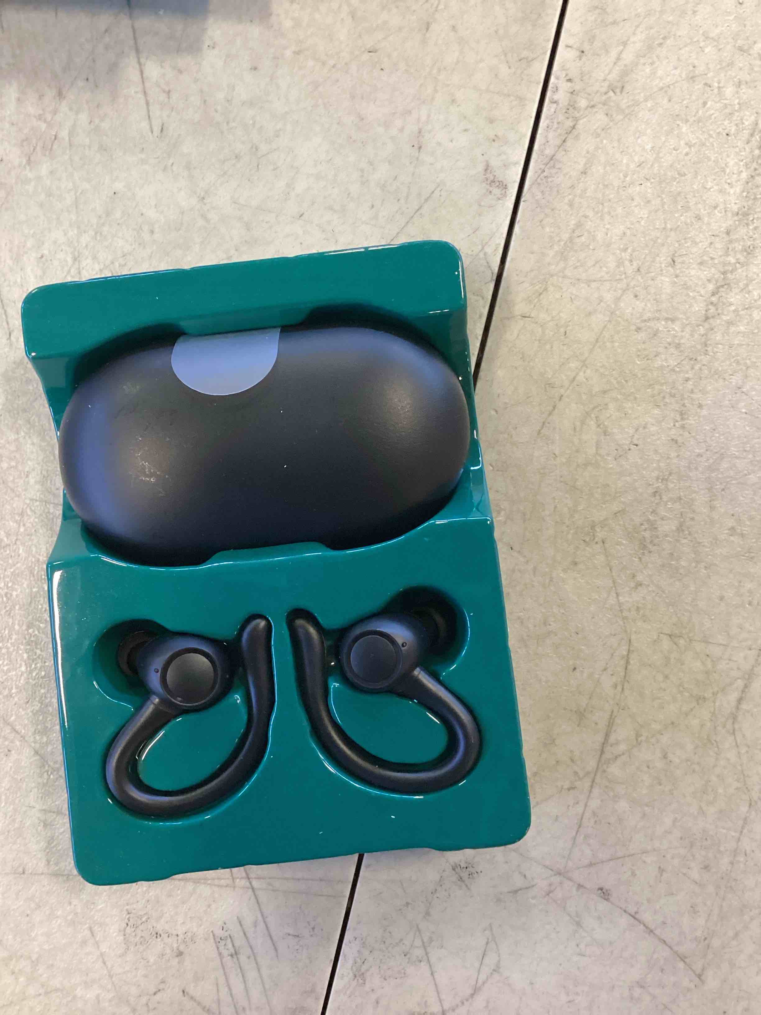 https://s3.amazonaws.com/lotting-images-prod/bidfta/PPE0332874_1728330489744.jpeg