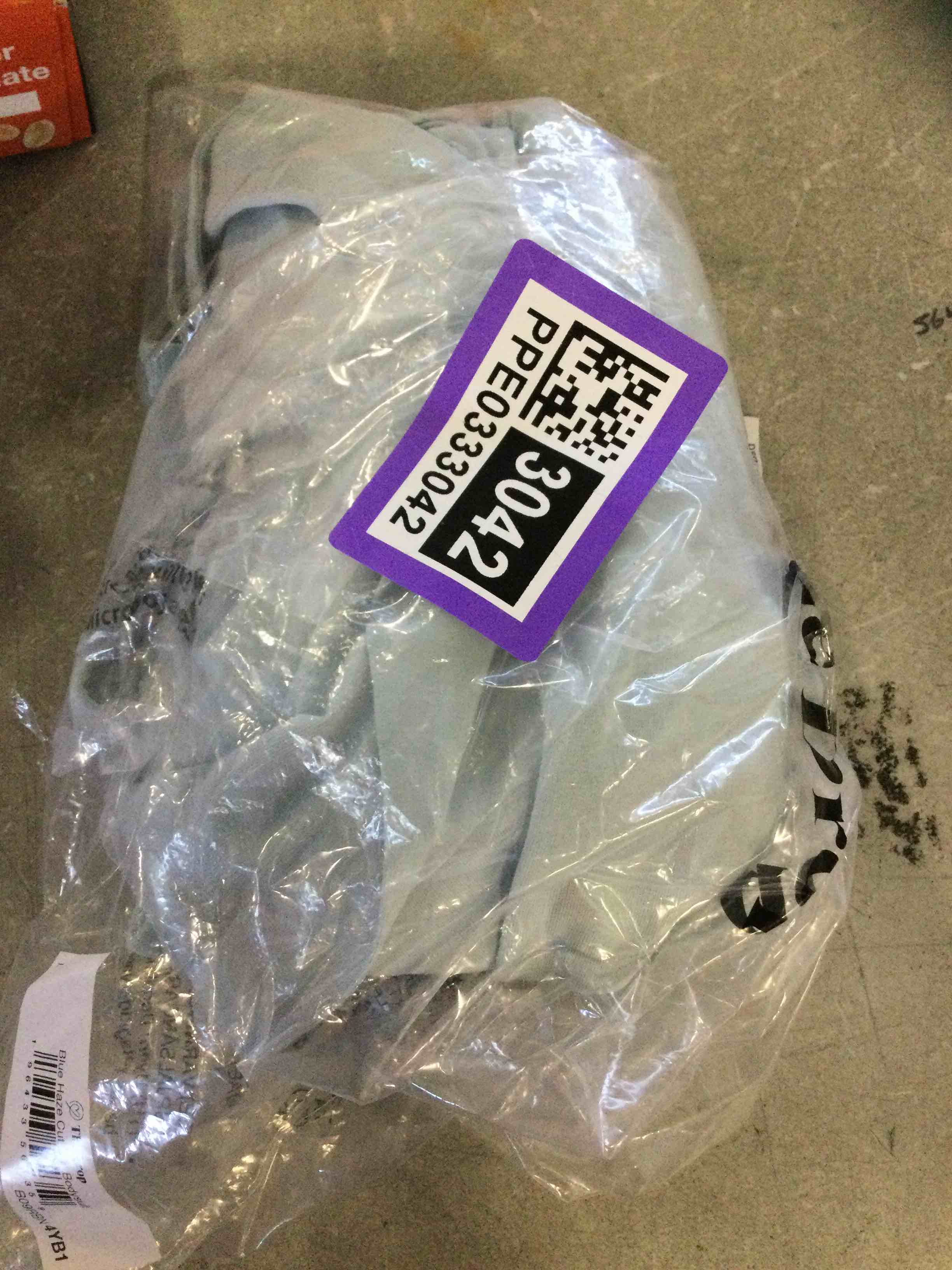 https://s3.amazonaws.com/lotting-images-prod/bidfta/PPE0333042_1728402343540.jpeg