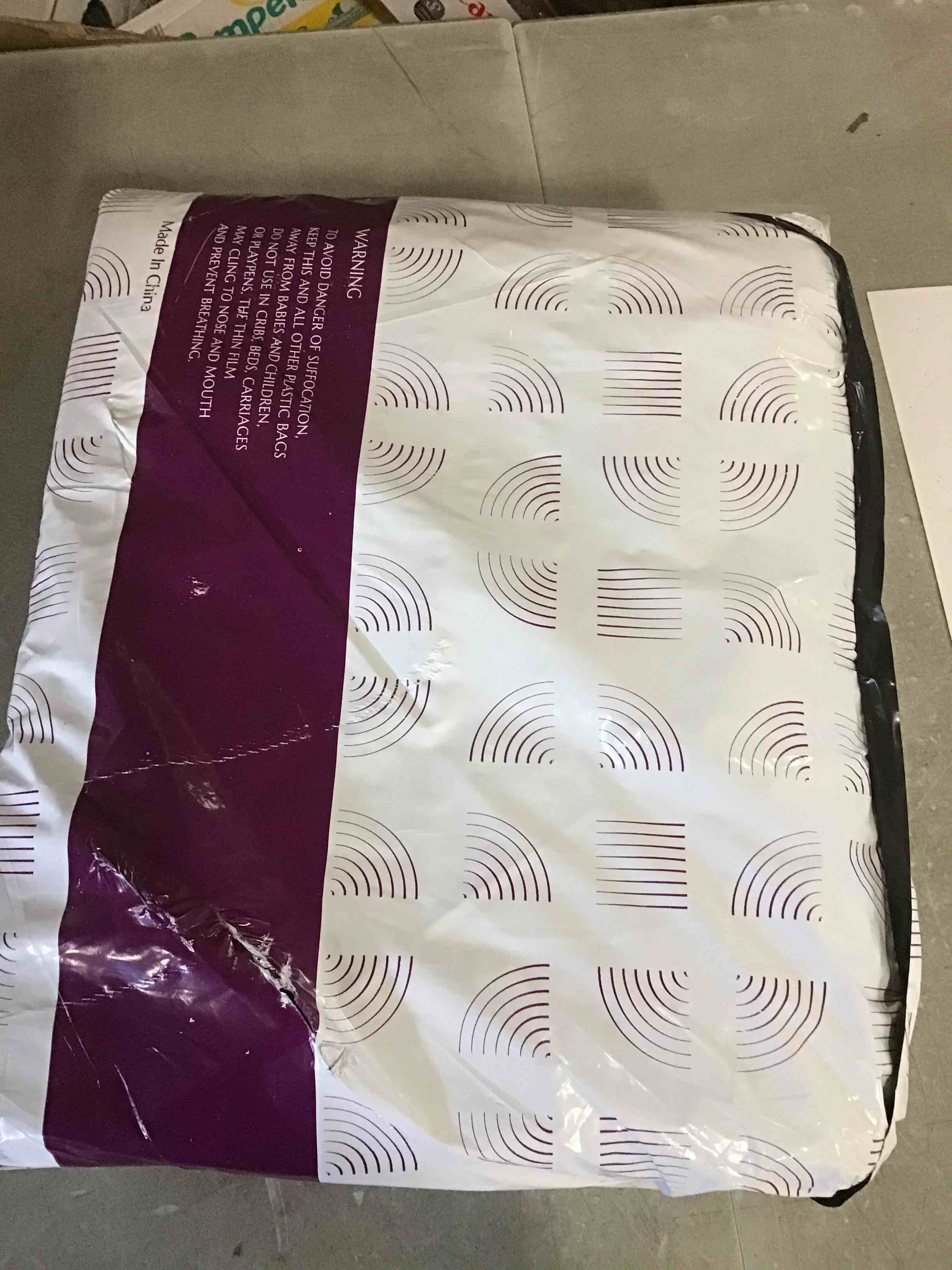 https://s3.amazonaws.com/lotting-images-prod/bidfta/PPE0333602_1728504741957.jpeg