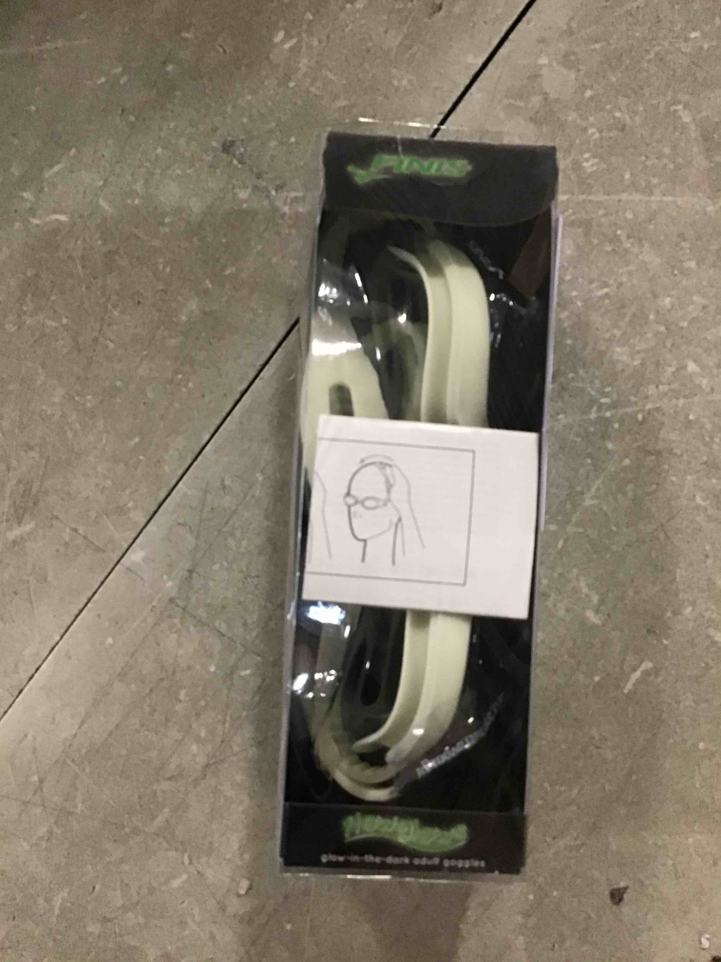https://s3.amazonaws.com/lotting-images-prod/bidfta/PPE0333837_1728647945537.jpeg