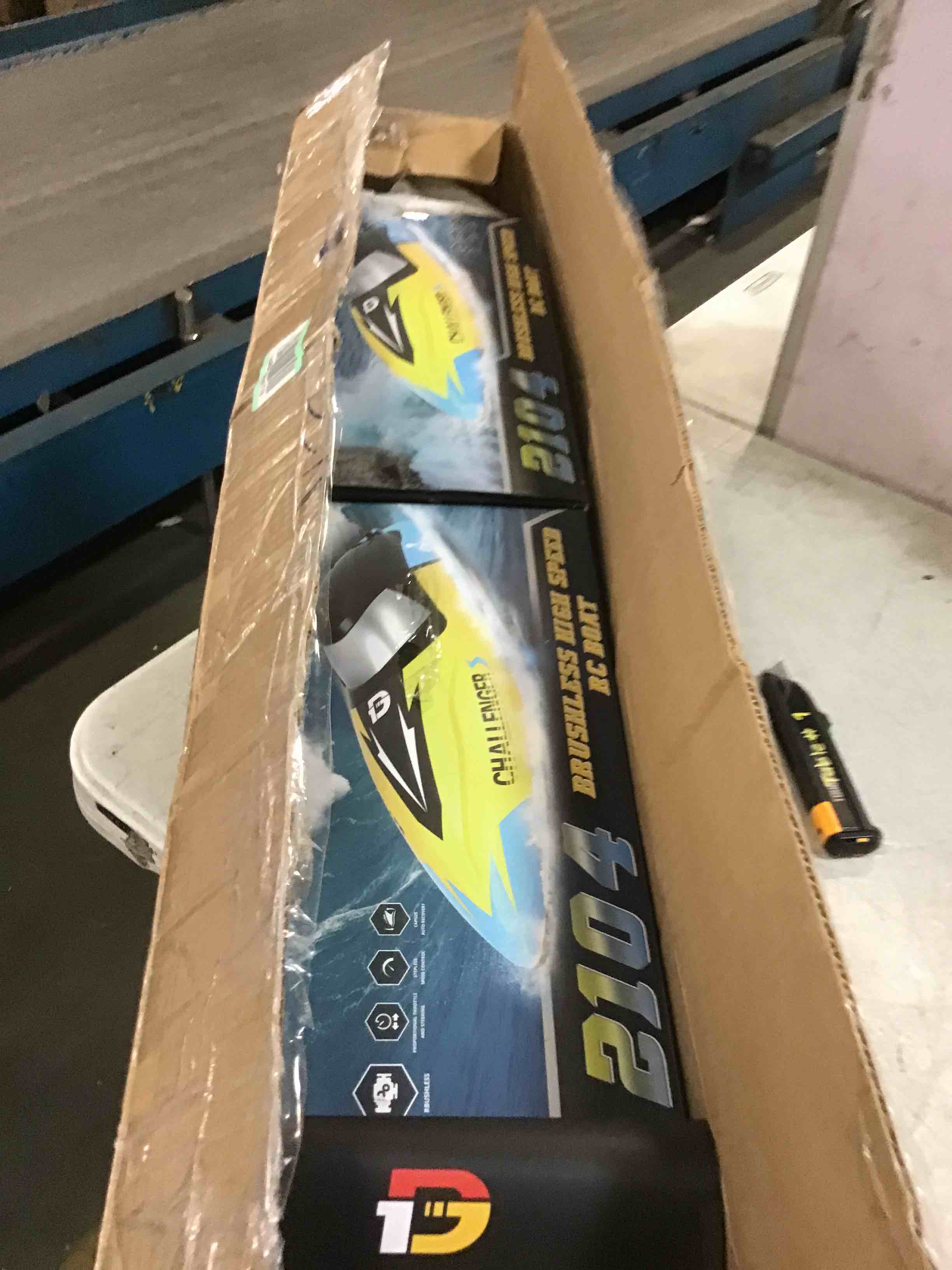 https://s3.amazonaws.com/lotting-images-prod/bidfta/PPE0334117_1729016011728.jpeg