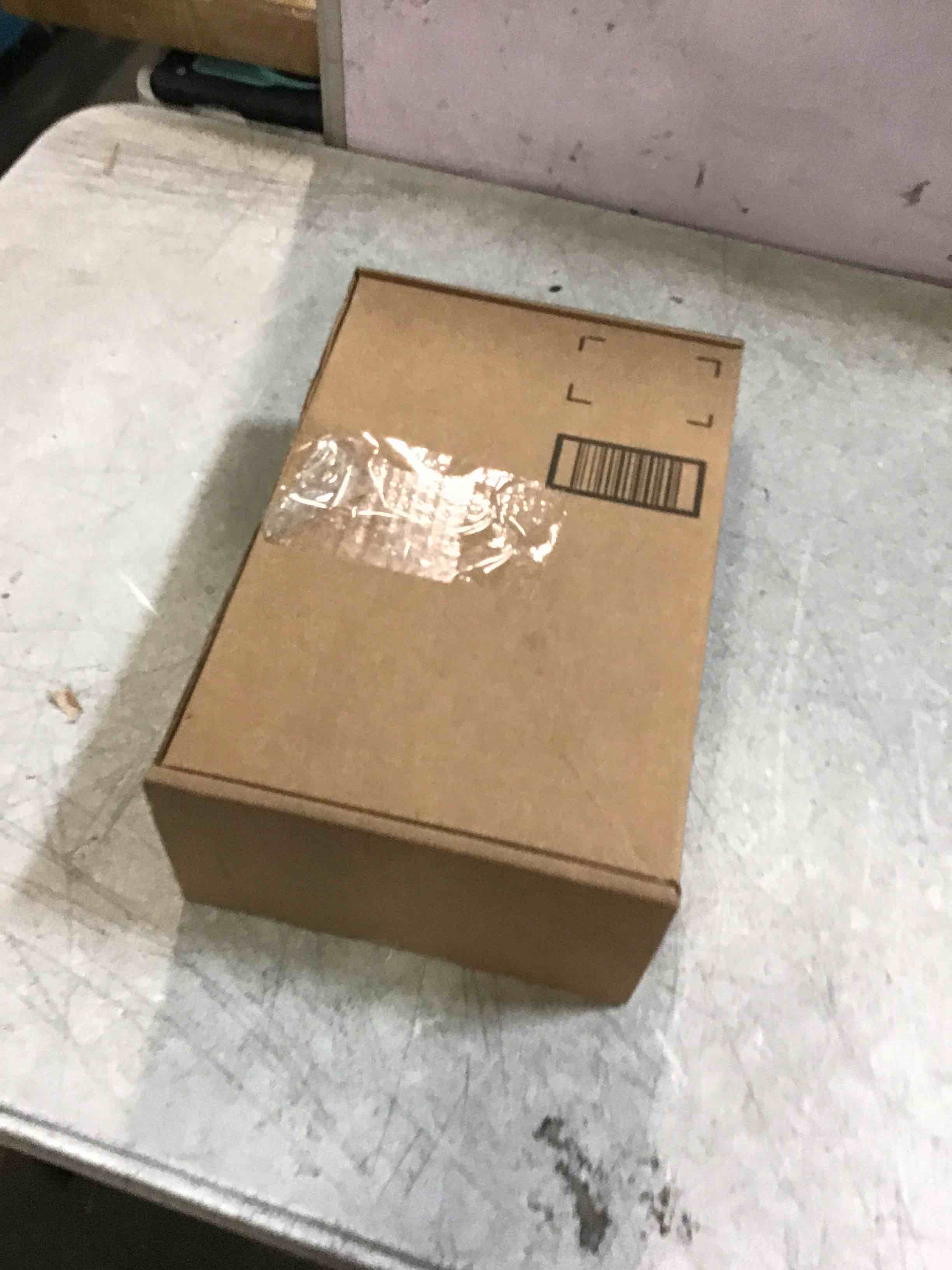 https://s3.amazonaws.com/lotting-images-prod/bidfta/PPE0334336_1728993254400.jpeg