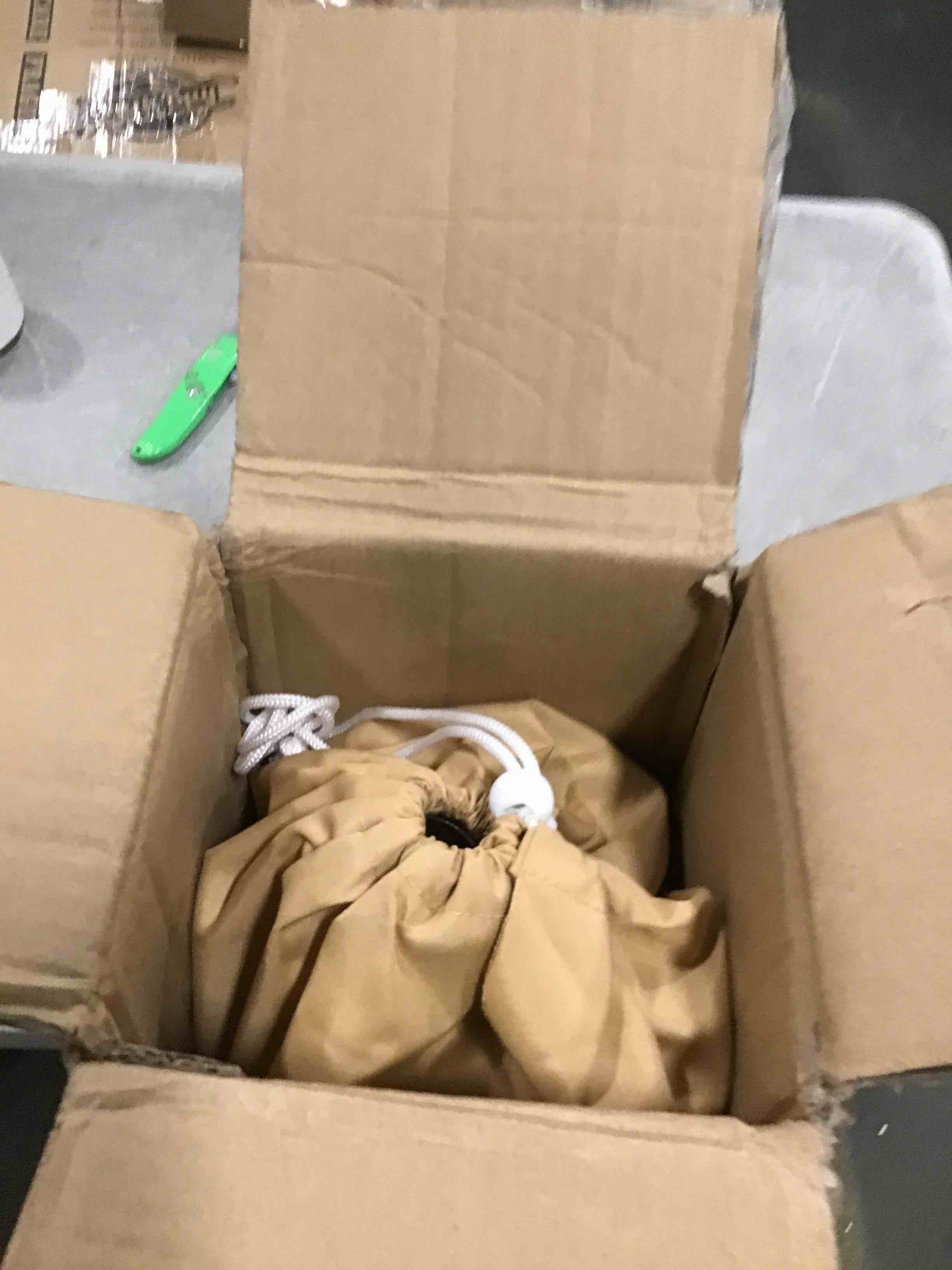 https://s3.amazonaws.com/lotting-images-prod/bidfta/PPE0334619_1728906894343.jpeg