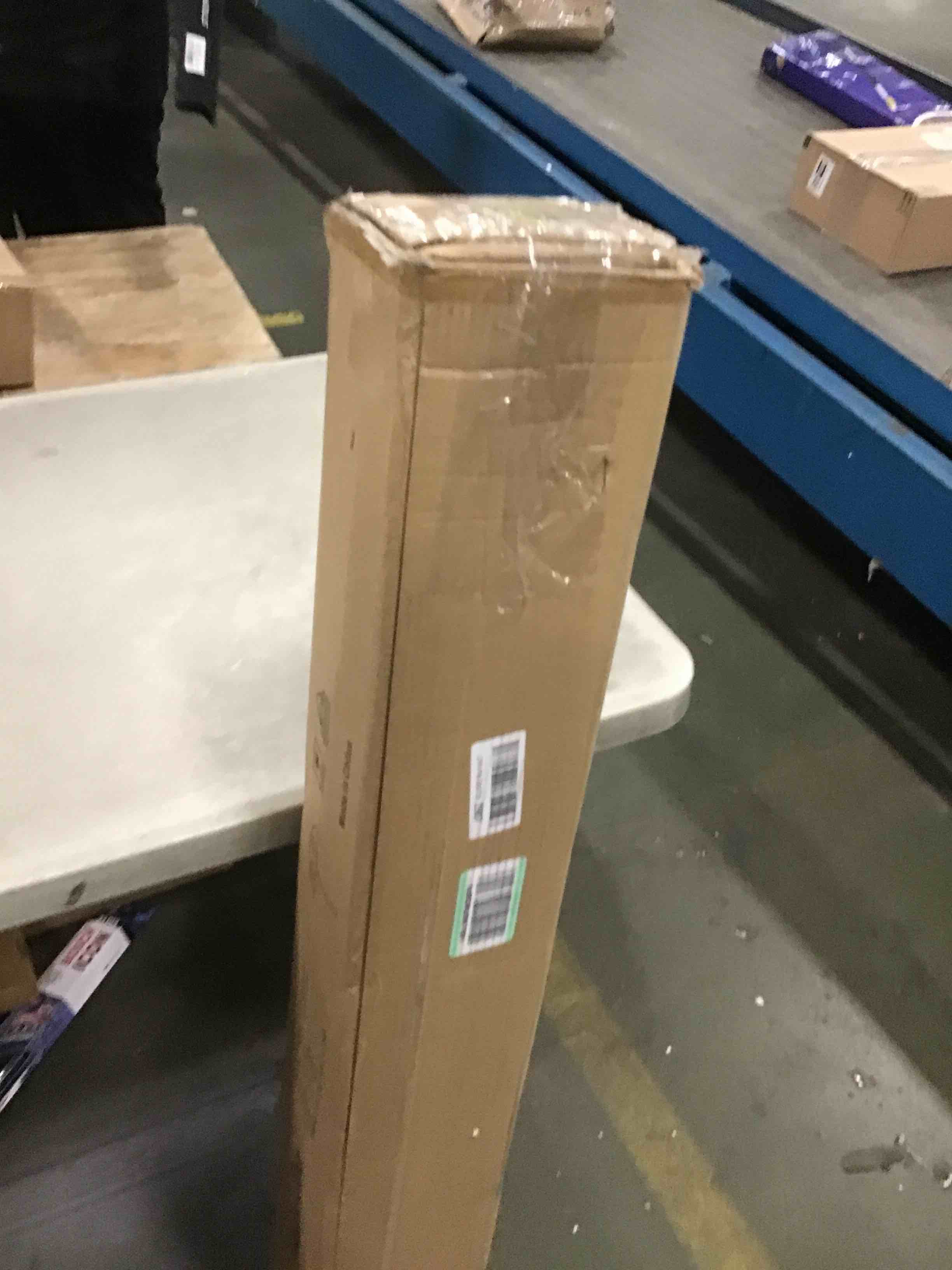 https://s3.amazonaws.com/lotting-images-prod/bidfta/PPE0334619_1728906911092.jpeg
