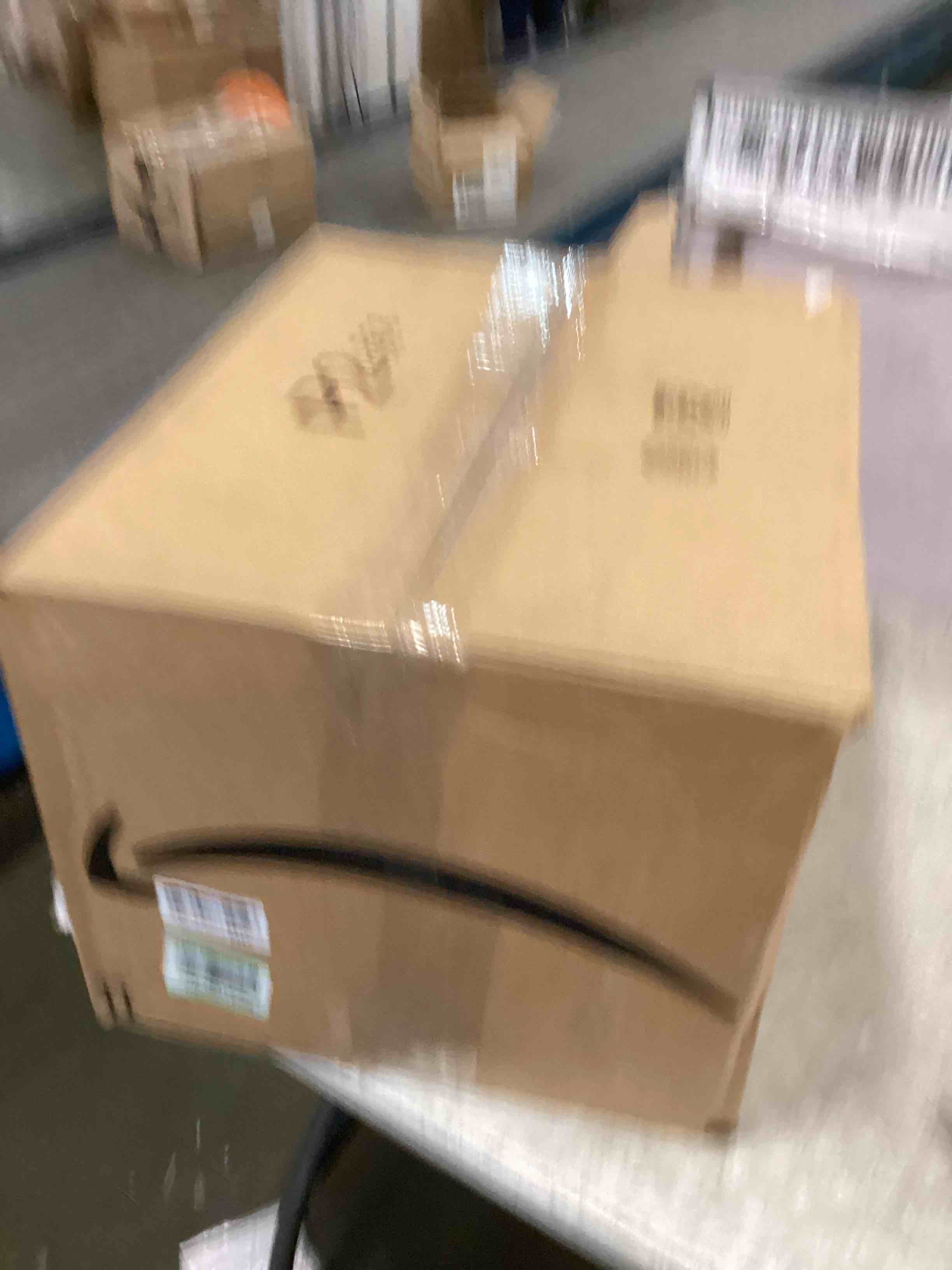 https://s3.amazonaws.com/lotting-images-prod/bidfta/PPE0334809_1728743210153.jpeg