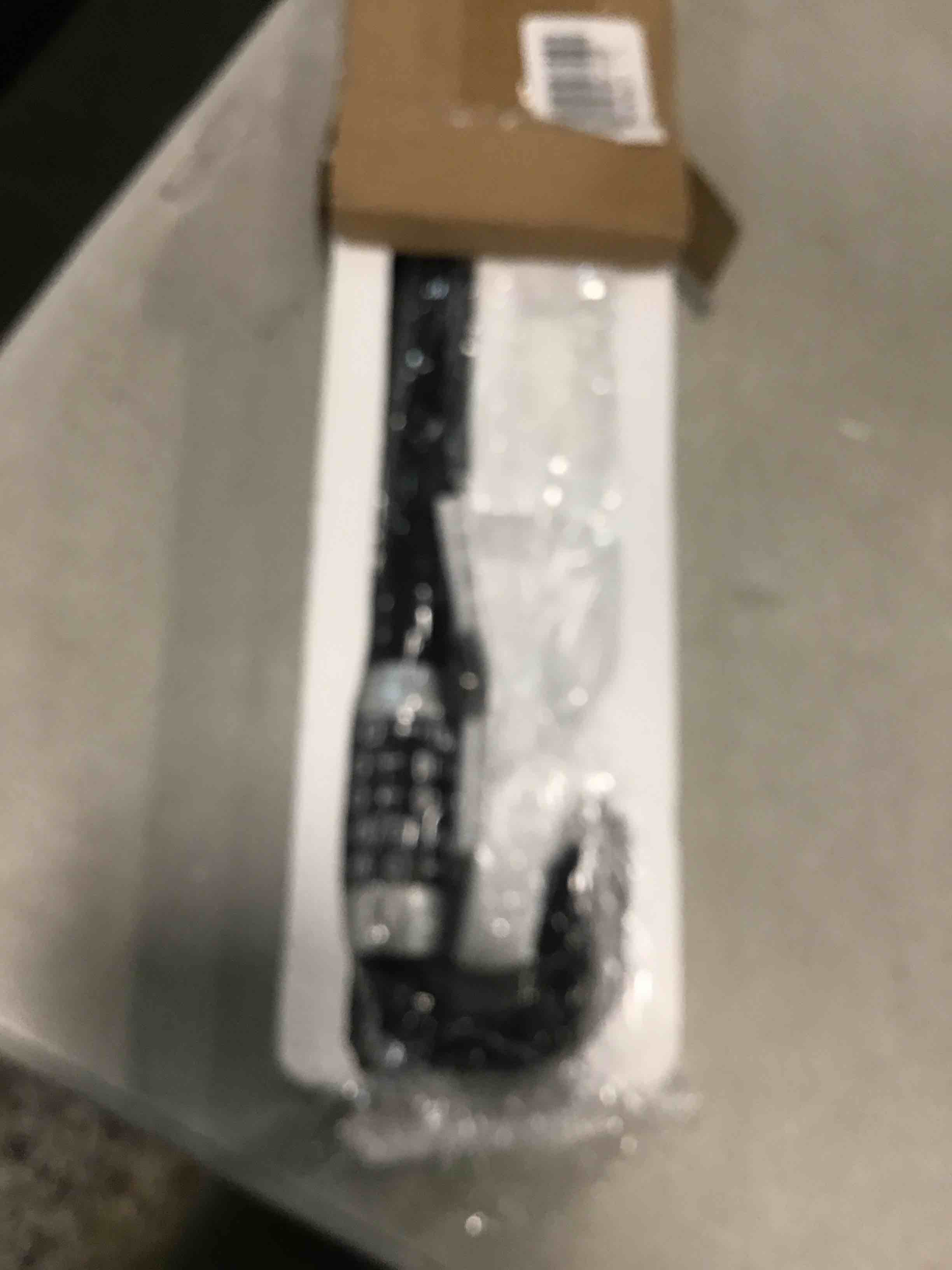https://s3.amazonaws.com/lotting-images-prod/bidfta/PPE0335652_1728308394474.jpeg