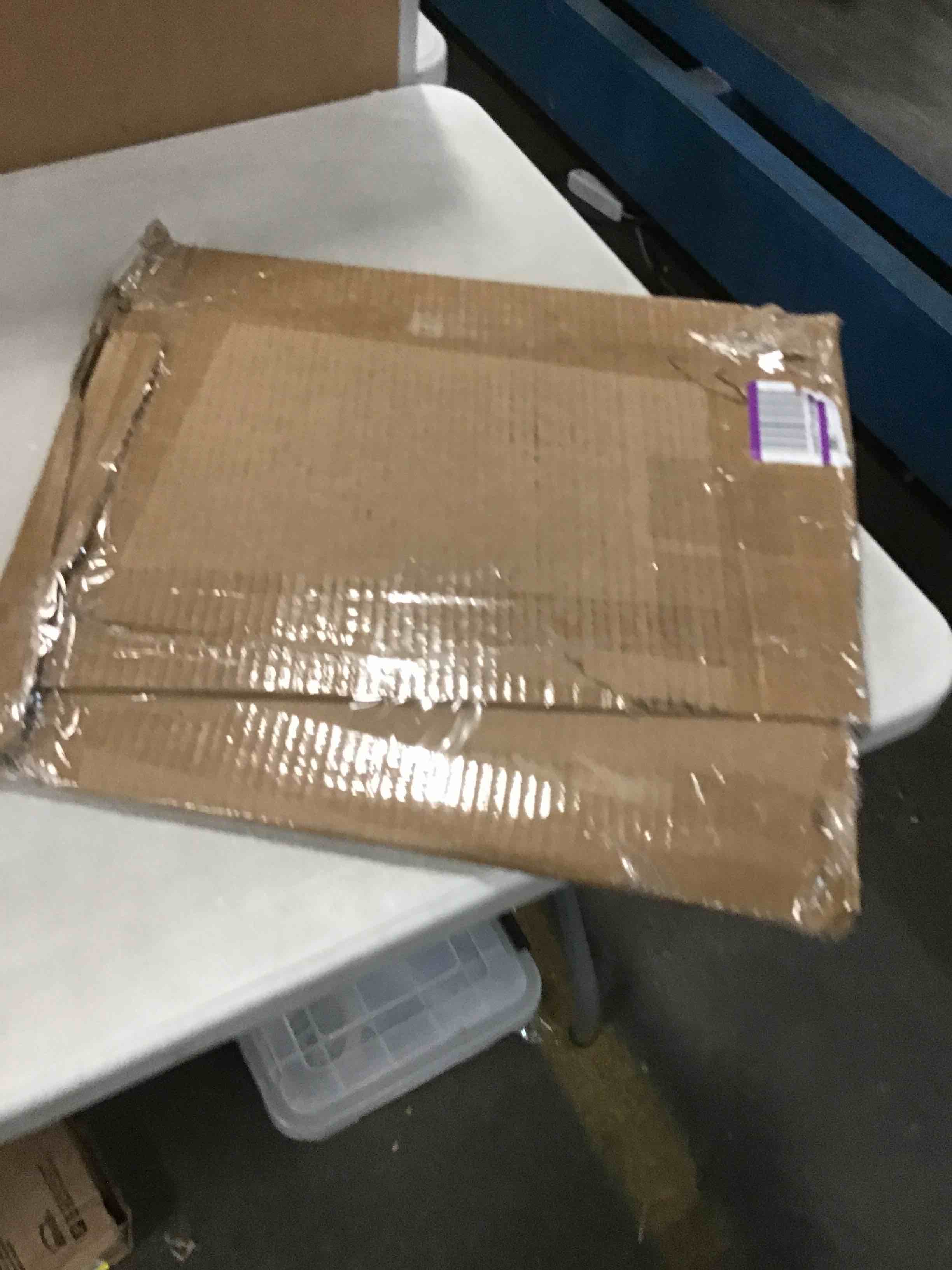 https://s3.amazonaws.com/lotting-images-prod/bidfta/PPE0335810_1727967476770.jpeg