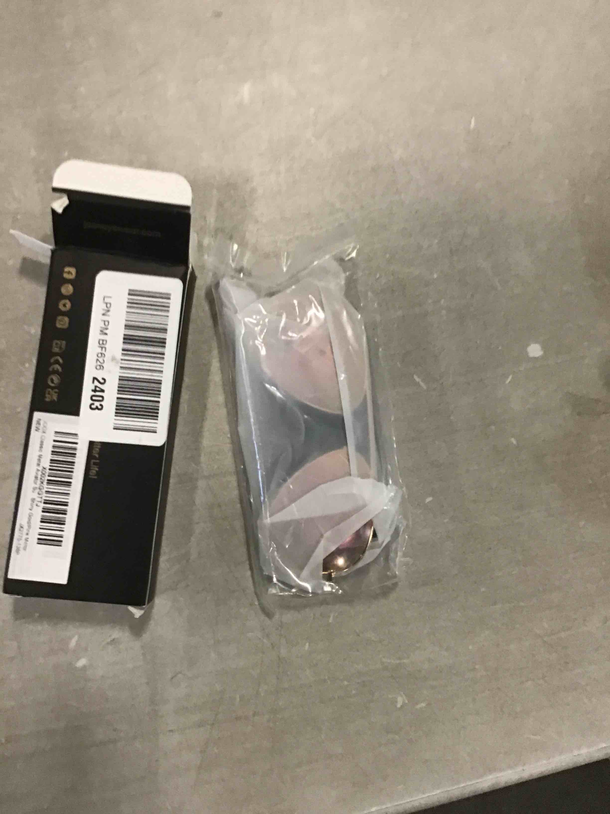 https://s3.amazonaws.com/lotting-images-prod/bidfta/PPE0335815_1727967021215.jpeg