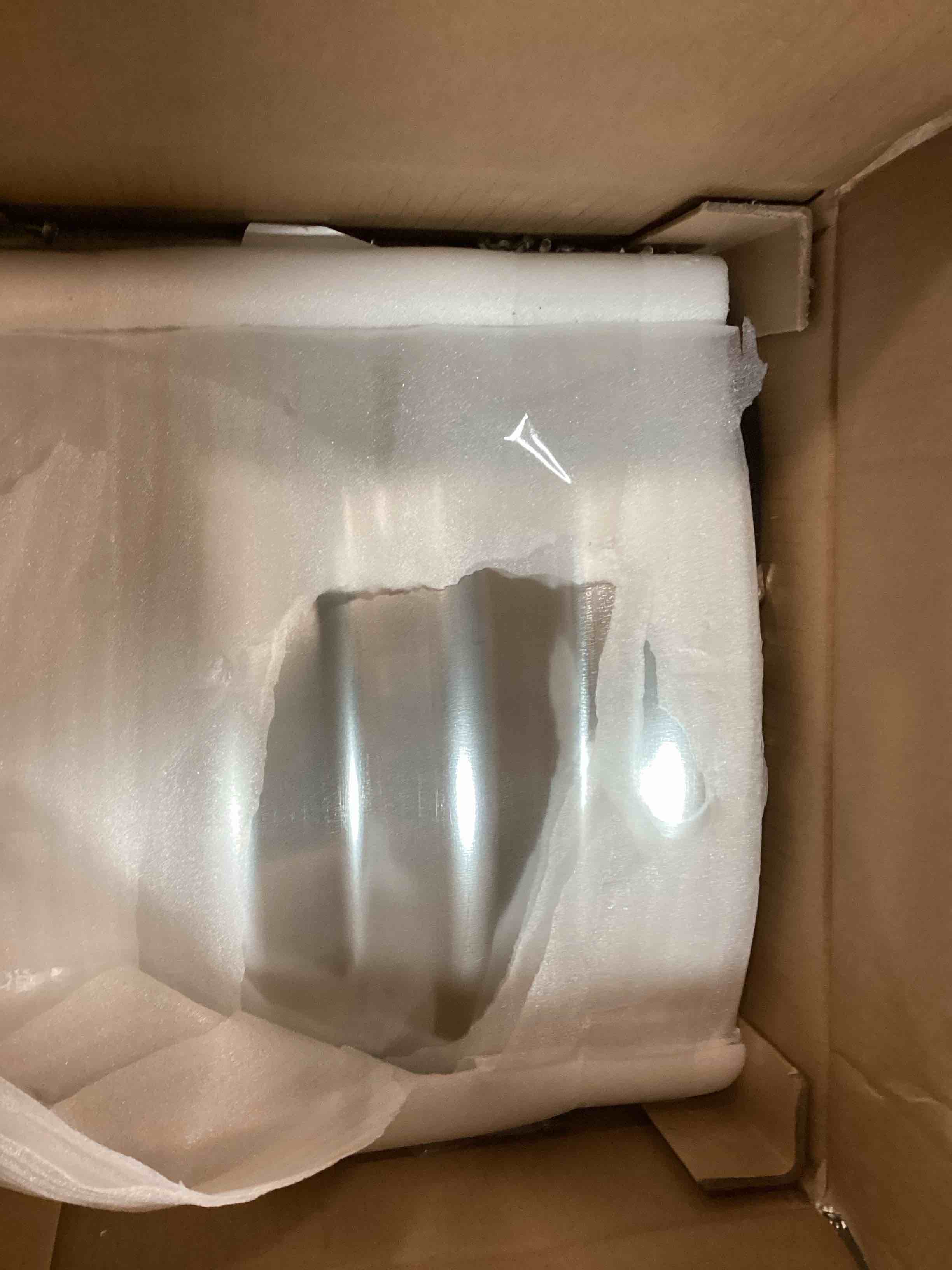 https://s3.amazonaws.com/lotting-images-prod/bidfta/PPE0336201_1729726471316.jpeg