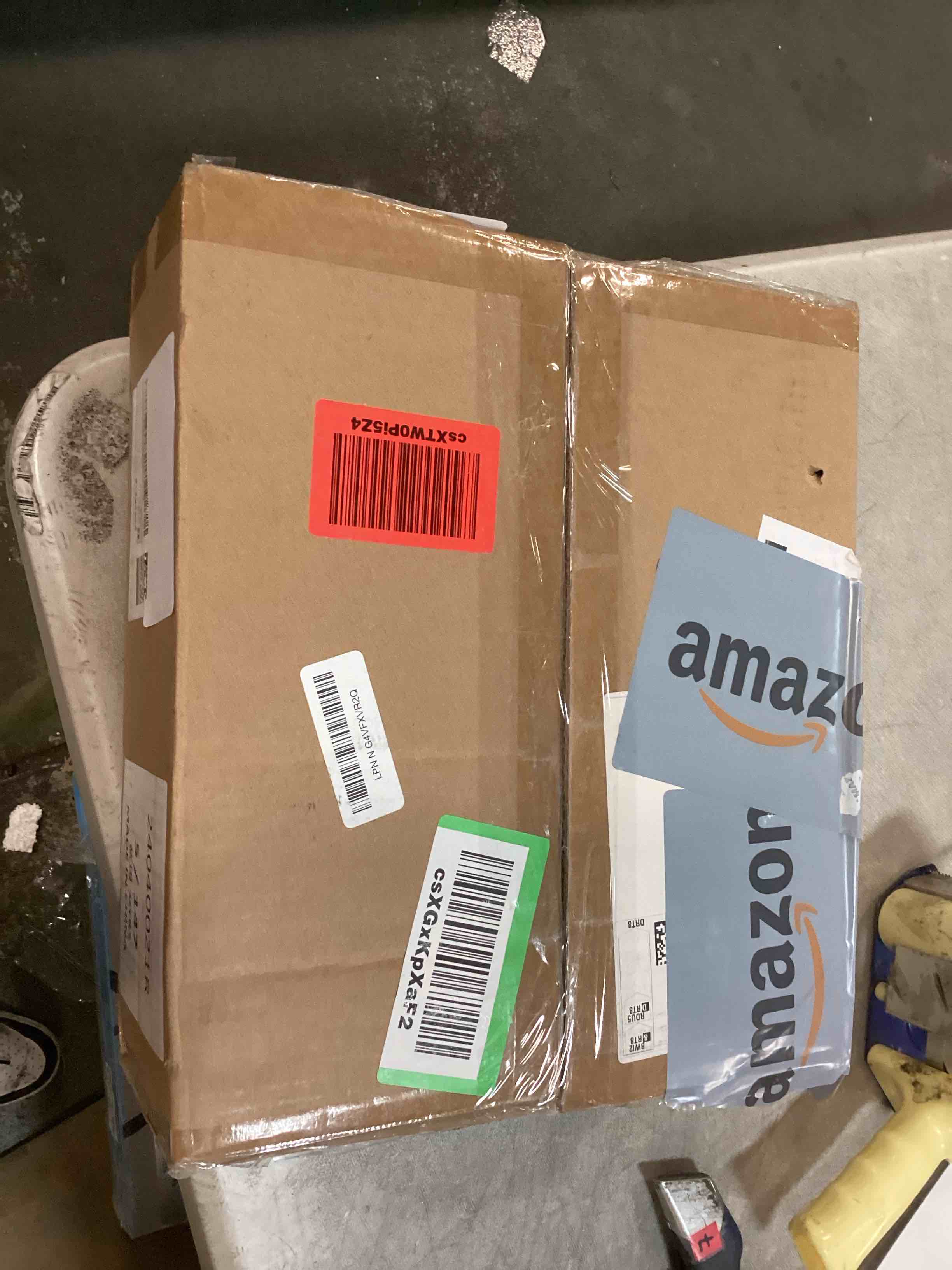 https://s3.amazonaws.com/lotting-images-prod/bidfta/PPE0336201_1729726491262.jpeg
