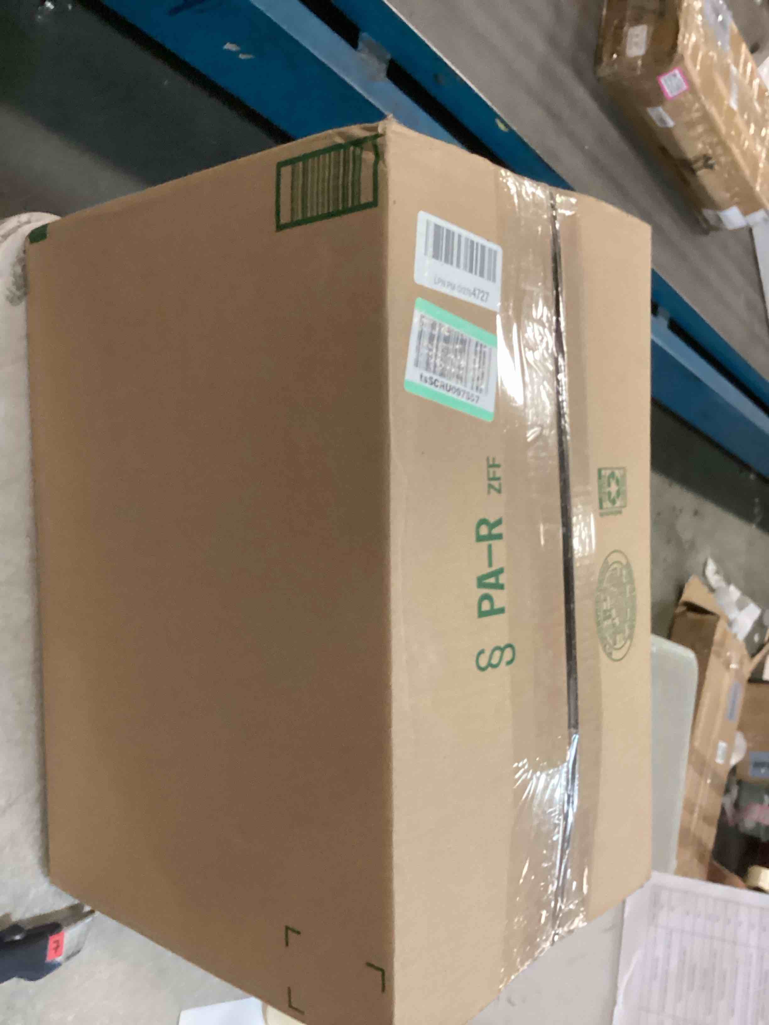 https://s3.amazonaws.com/lotting-images-prod/bidfta/PPE0336202_1729726427225.jpeg