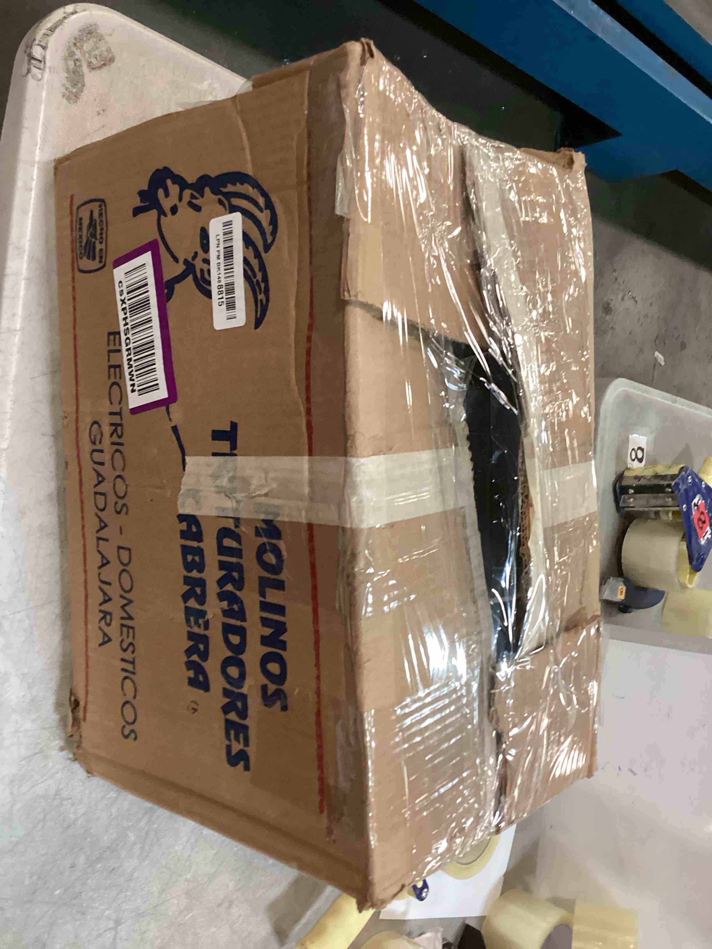 https://s3.amazonaws.com/lotting-images-prod/bidfta/PPE0336207_1729726078294.jpeg