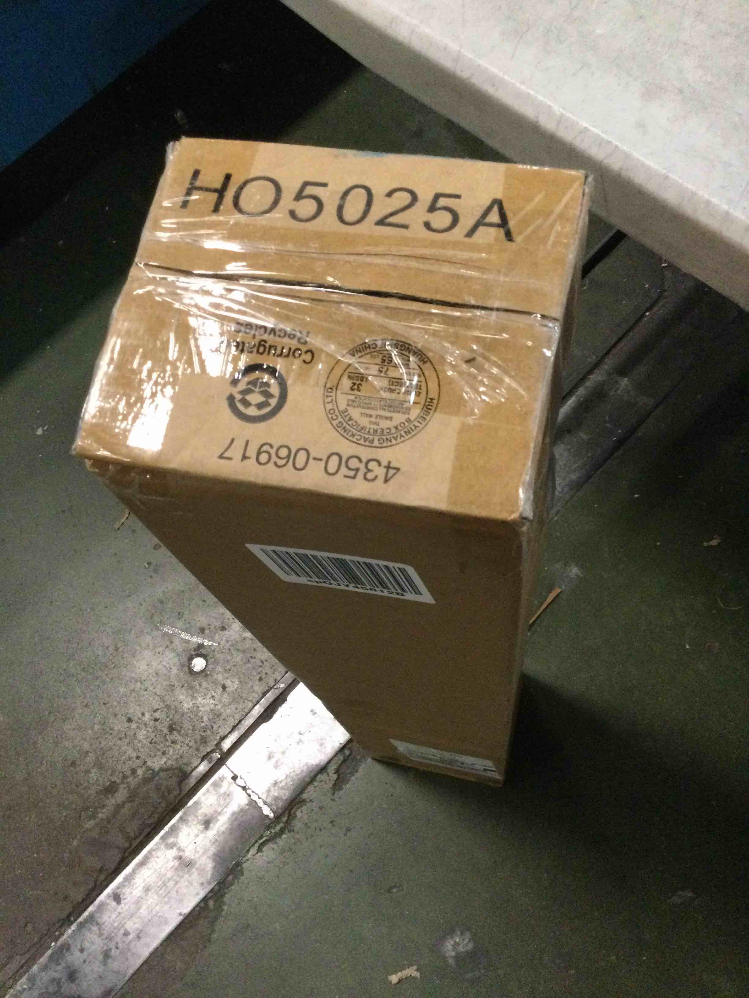 https://s3.amazonaws.com/lotting-images-prod/bidfta/PPE0336818_1729306673311.jpeg