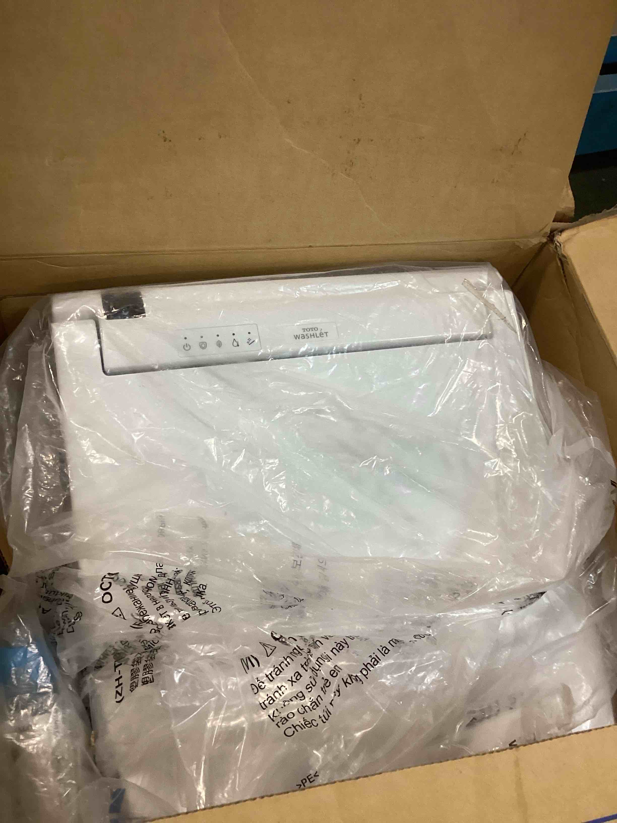 https://s3.amazonaws.com/lotting-images-prod/bidfta/PPE0337152_1729217637963.jpeg