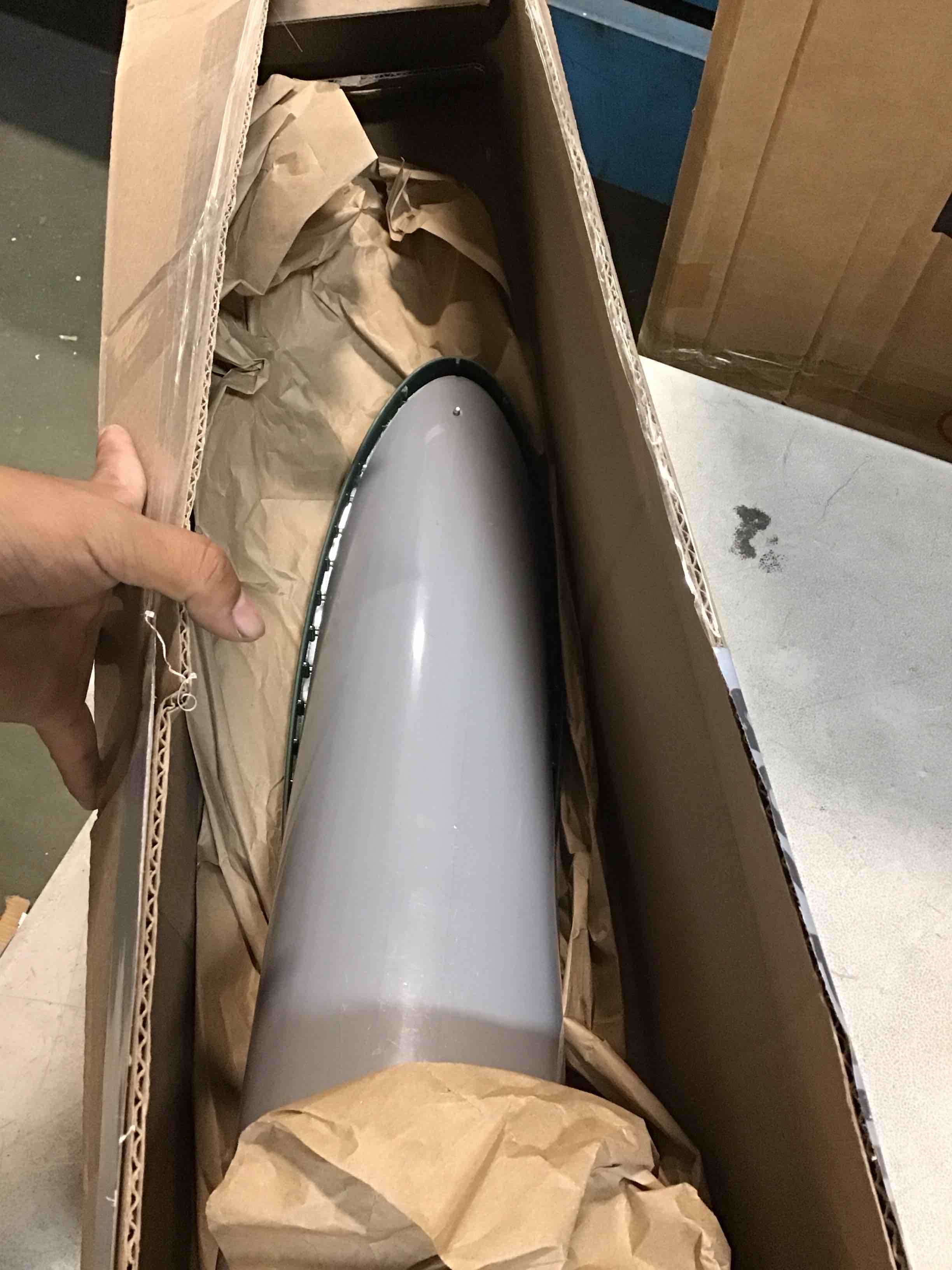 https://s3.amazonaws.com/lotting-images-prod/bidfta/PPE0337933_1728953702852.jpeg