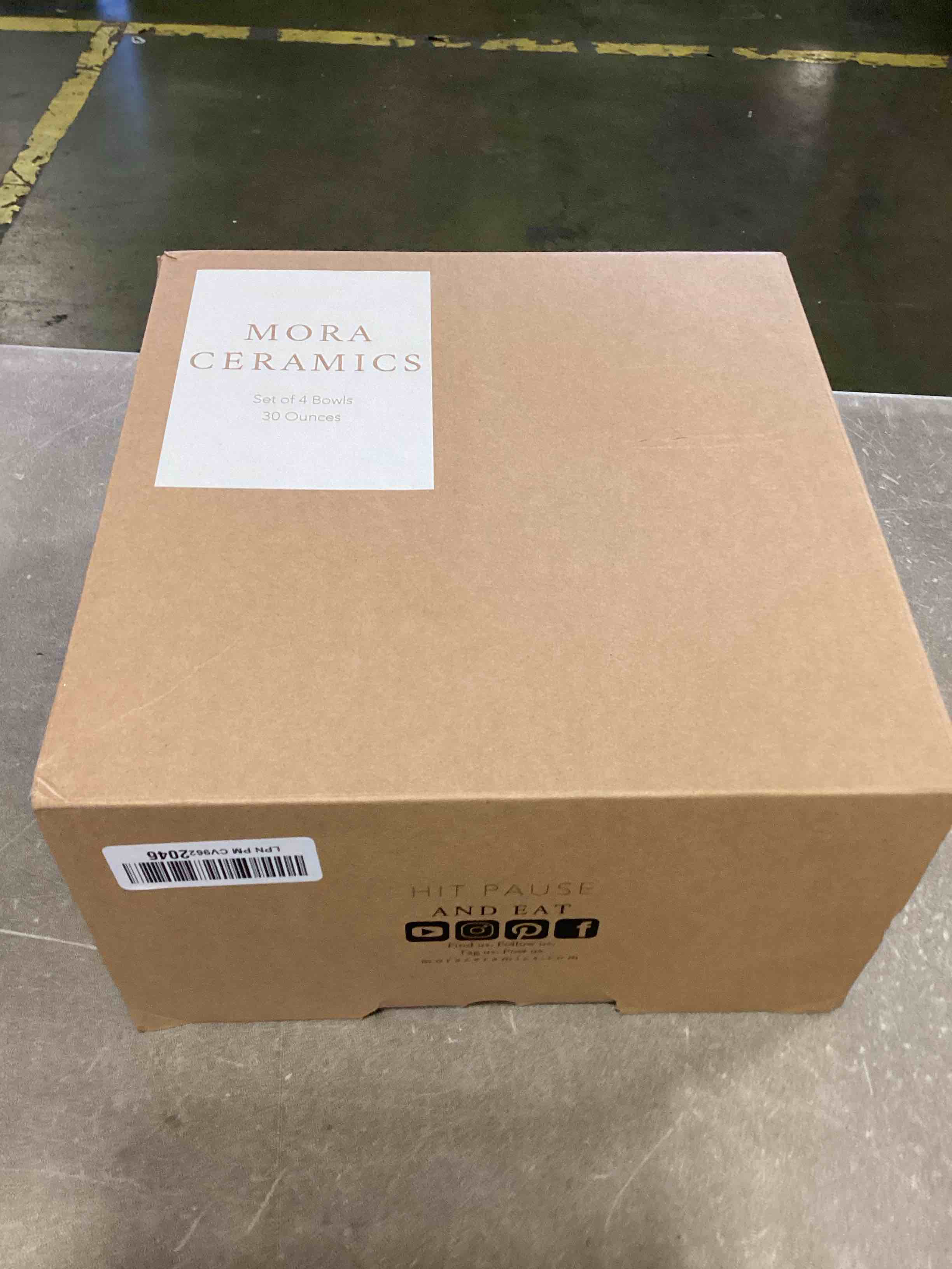 Mora Ceramic Large Pasta Bowls 30oz, Set of 4 Serving, Salad, Dinner