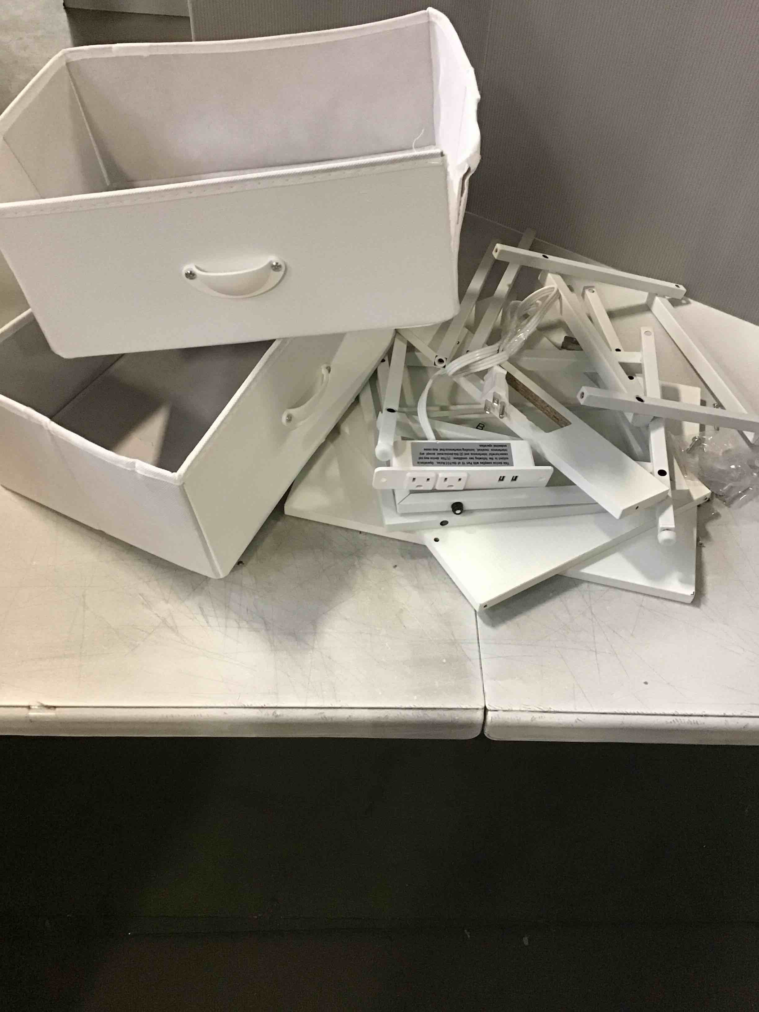 https://s3.amazonaws.com/lotting-images-prod/bidfta/PPE0340074_1745948590110.jpeg