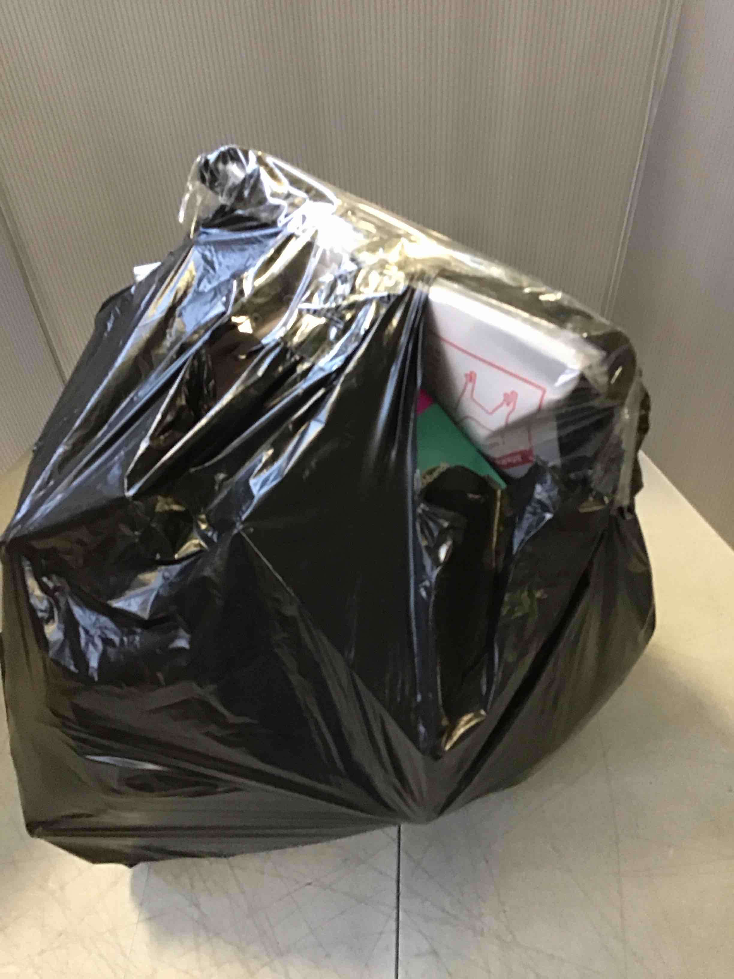 https://s3.amazonaws.com/lotting-images-prod/bidfta/PPE0340905_1746813001860.jpeg