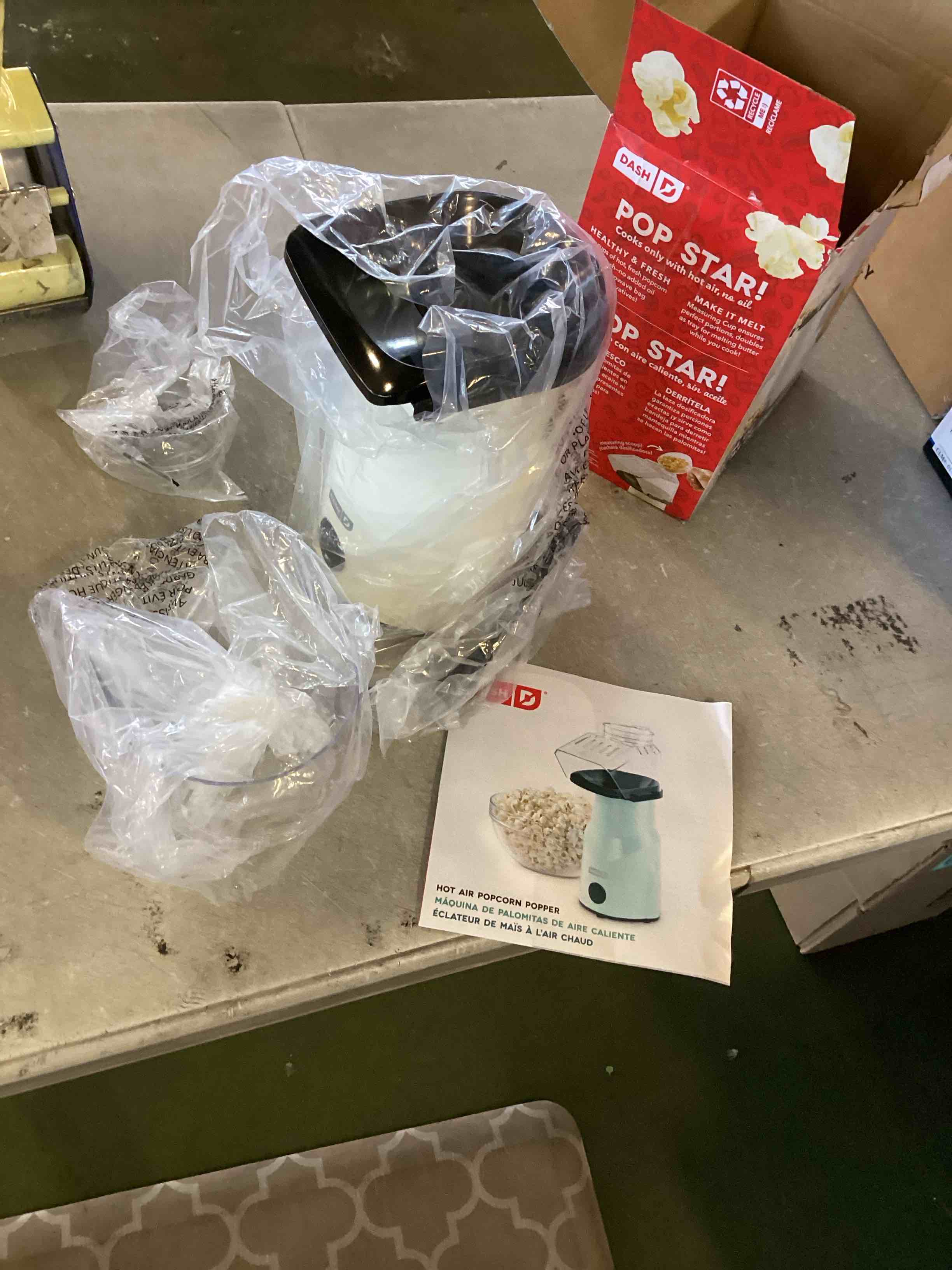 https://s3.amazonaws.com/lotting-images-prod/bidfta/PPE0341225_1728311844704.jpeg