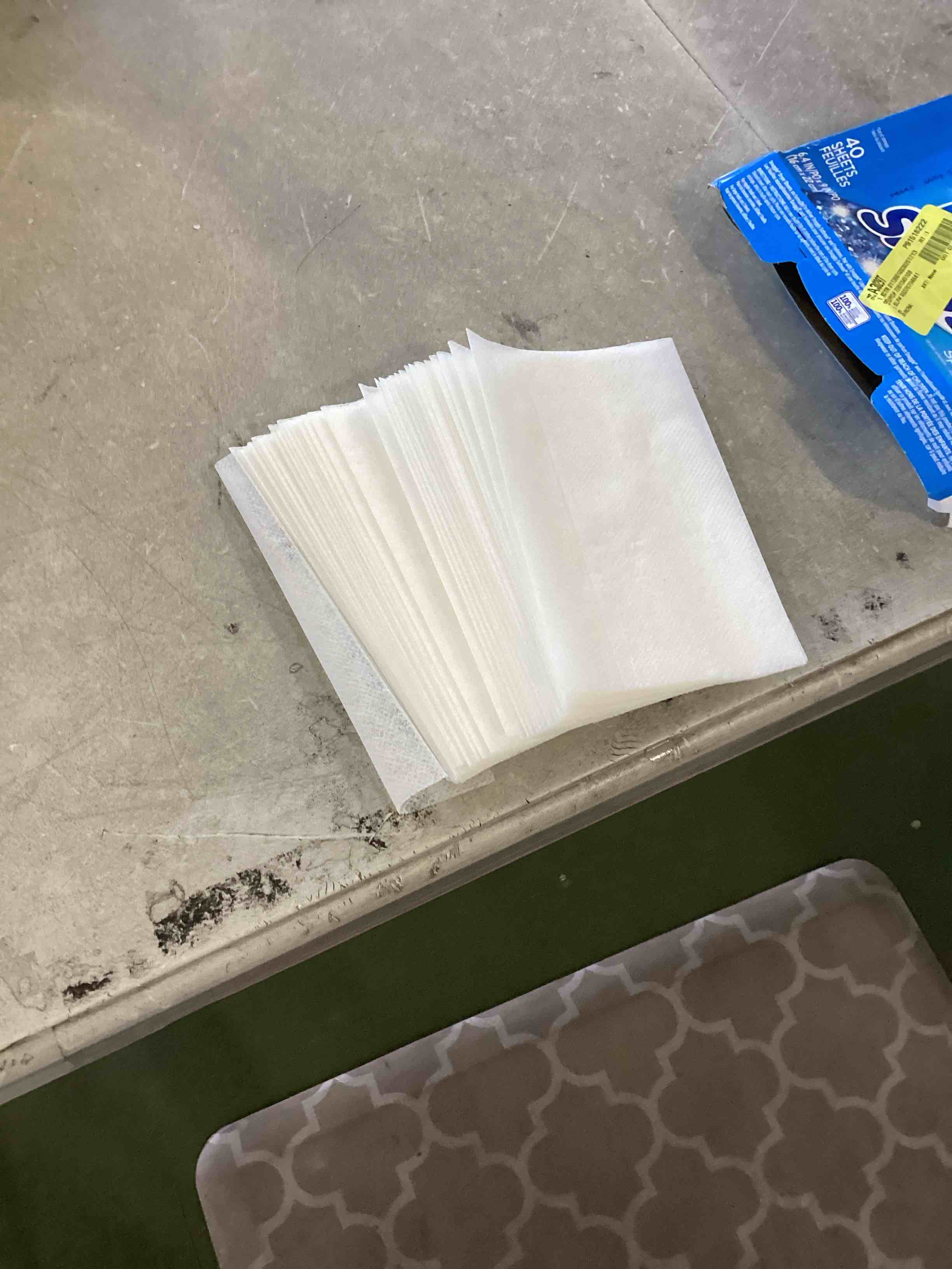 https://s3.amazonaws.com/lotting-images-prod/bidfta/PPE0341229_1728310858683.jpeg