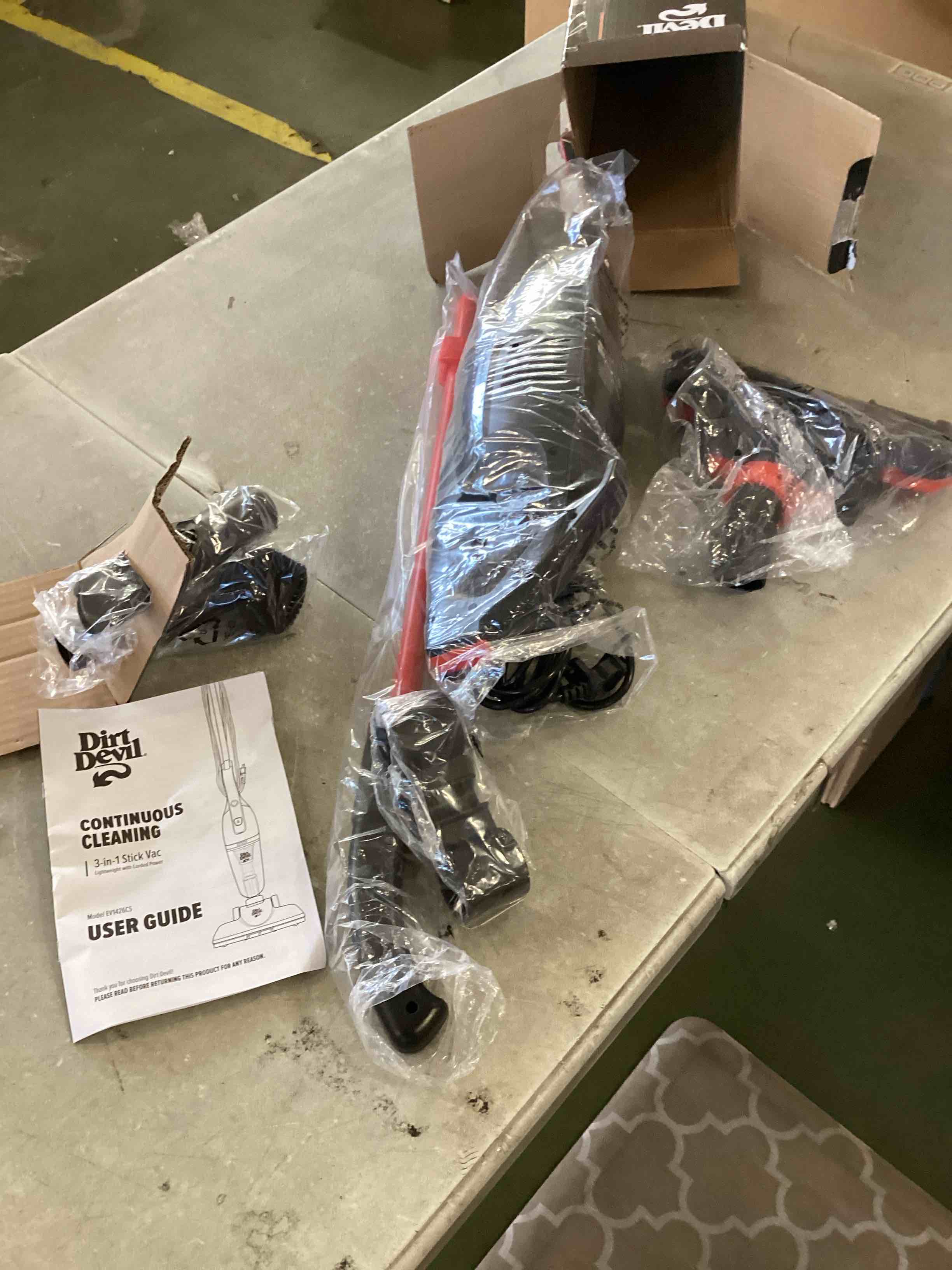 https://s3.amazonaws.com/lotting-images-prod/bidfta/PPE0341242_1728306614086.jpeg