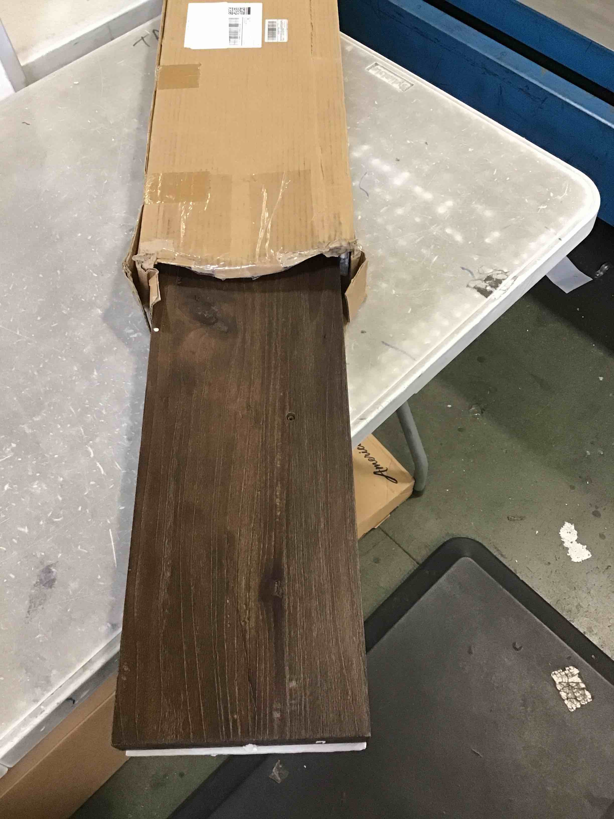 https://s3.amazonaws.com/lotting-images-prod/bidfta/PPE0342216_1728410145594.jpeg