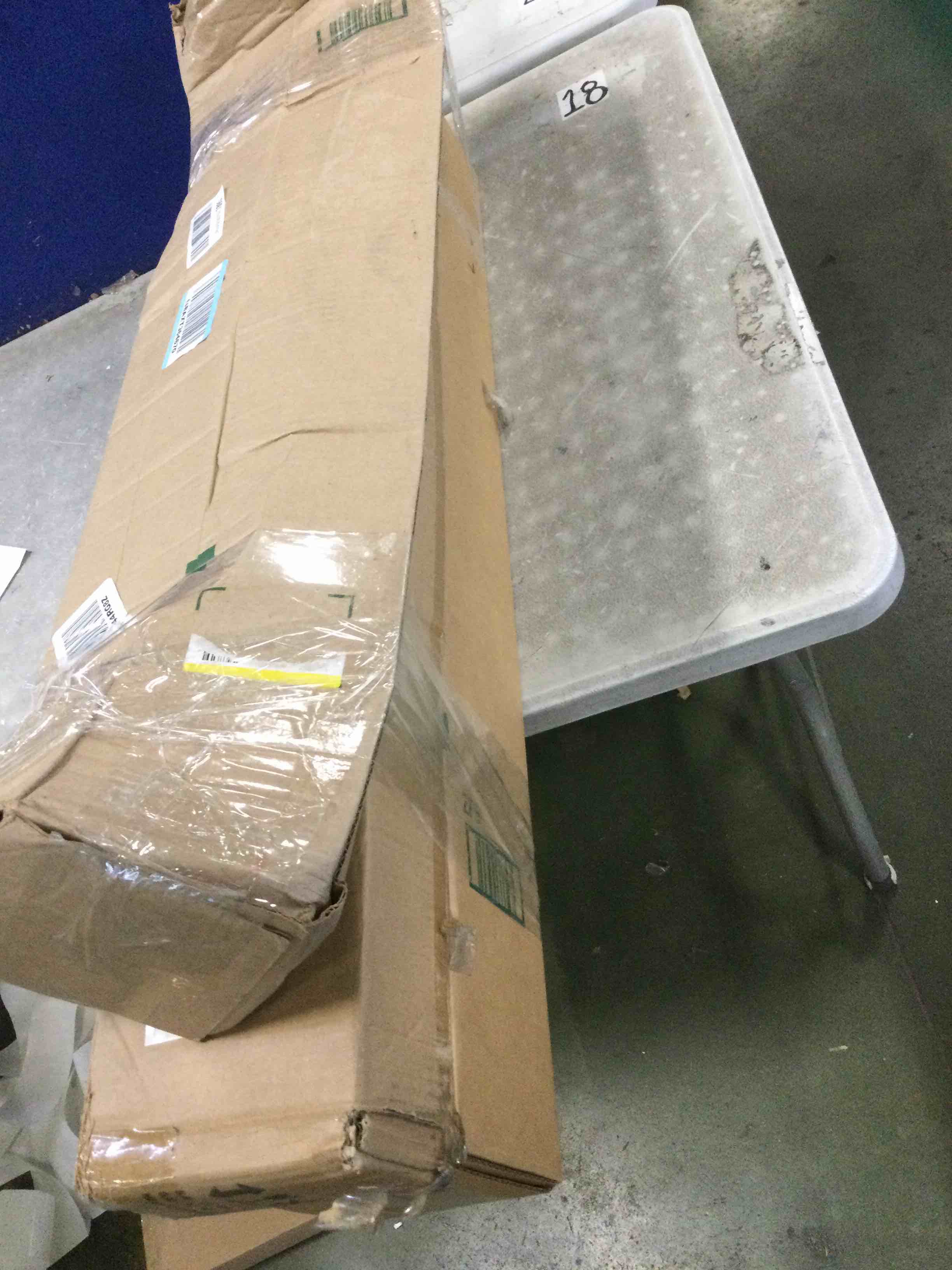https://s3.amazonaws.com/lotting-images-prod/bidfta/PPE0342544_1729099663241.jpeg