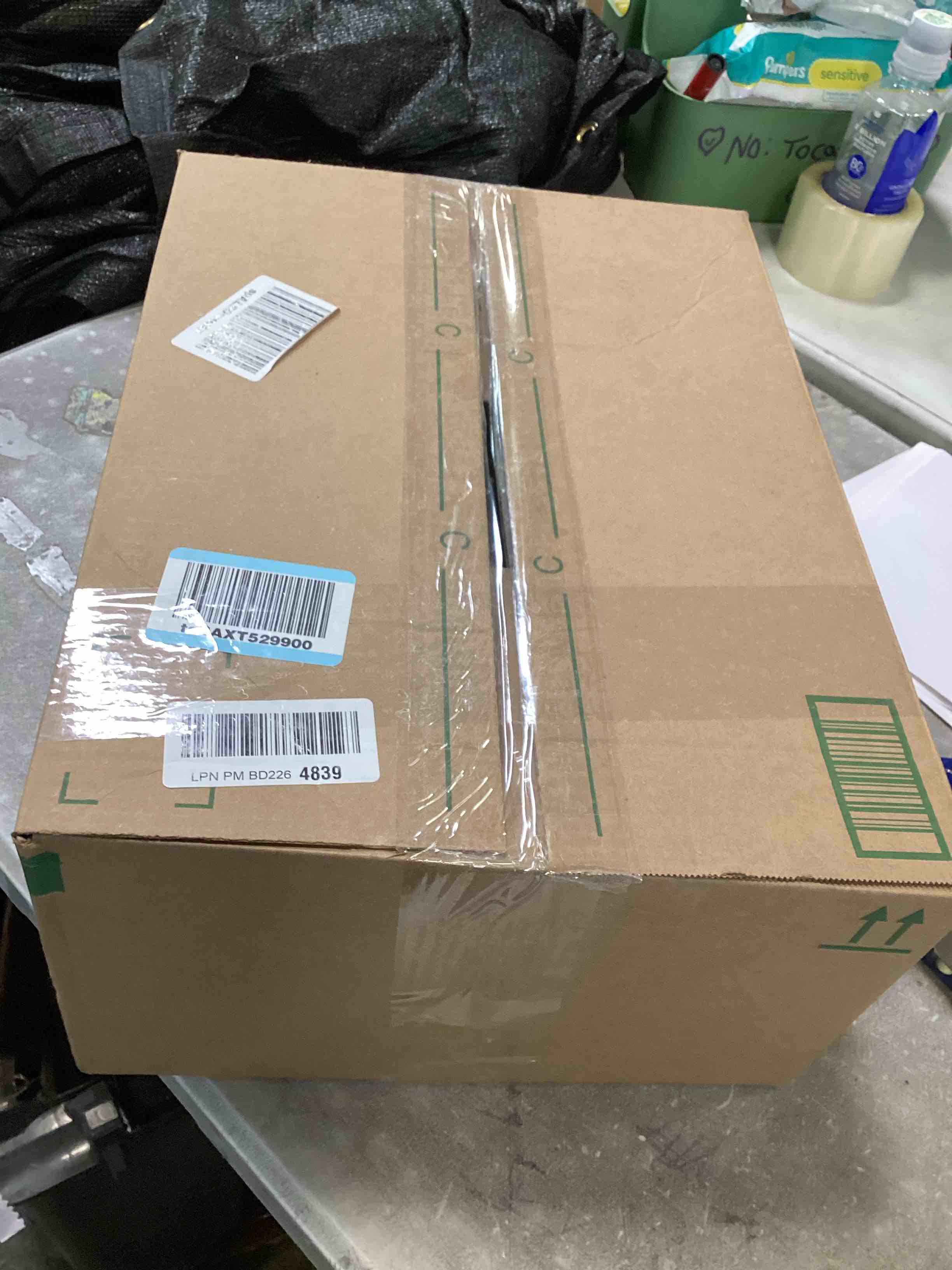https://s3.amazonaws.com/lotting-images-prod/bidfta/PPE0343093_1729698916947.jpeg