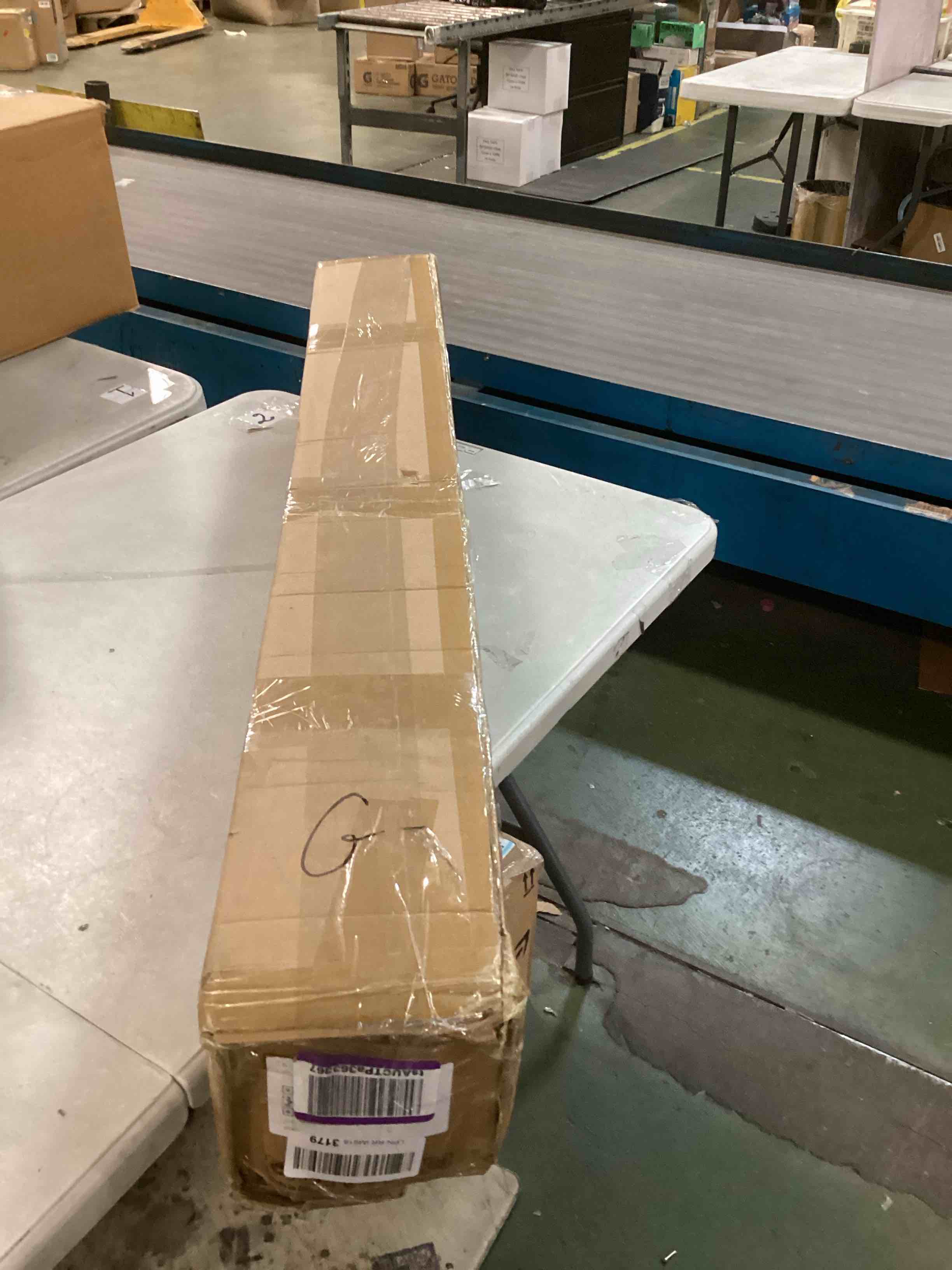 https://s3.amazonaws.com/lotting-images-prod/bidfta/PPE0343635_1726872417039.jpeg