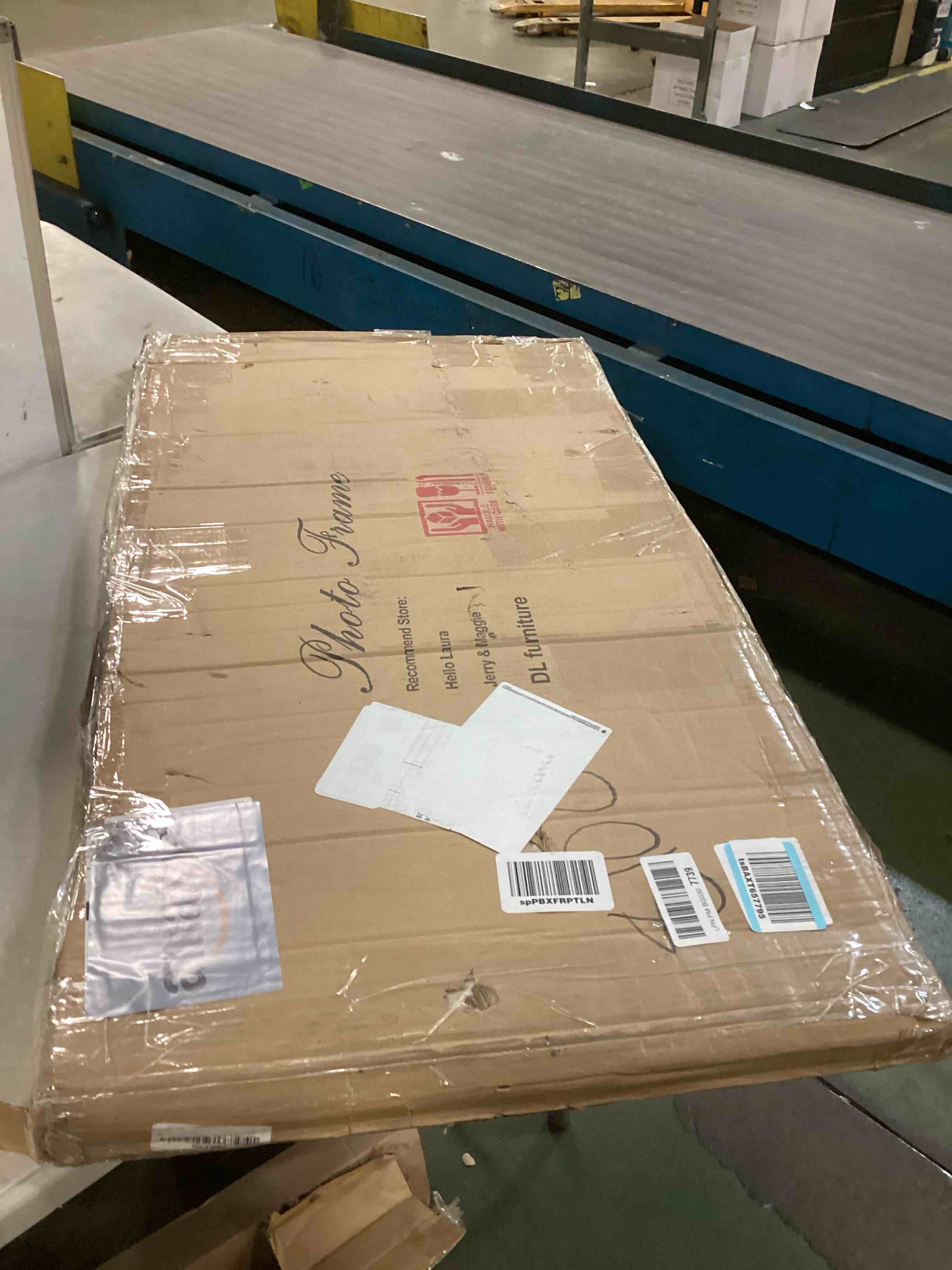 https://s3.amazonaws.com/lotting-images-prod/bidfta/PPE0343712_1726805155101.jpeg