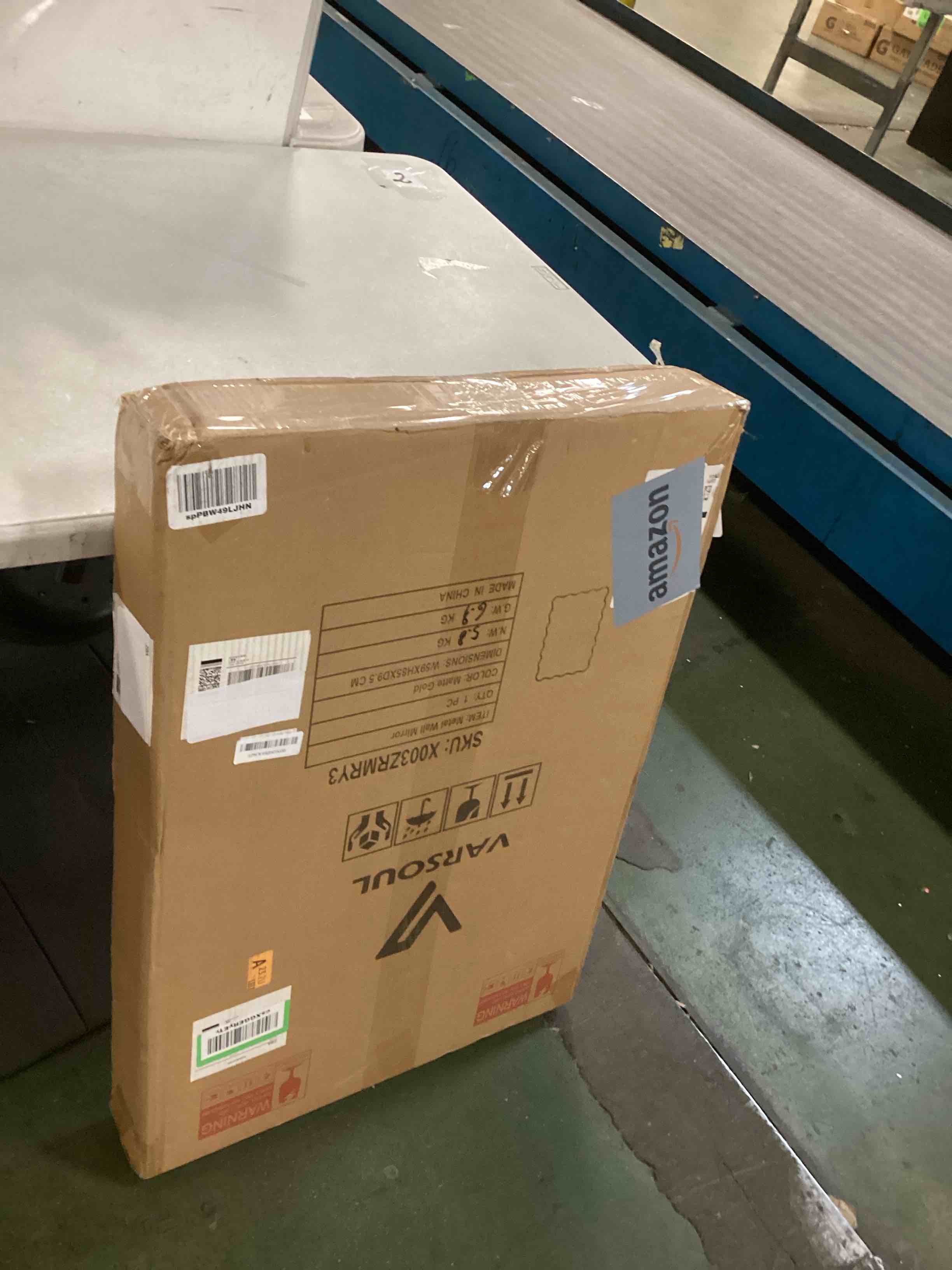 https://s3.amazonaws.com/lotting-images-prod/bidfta/PPE0343860_1726714049411.jpeg