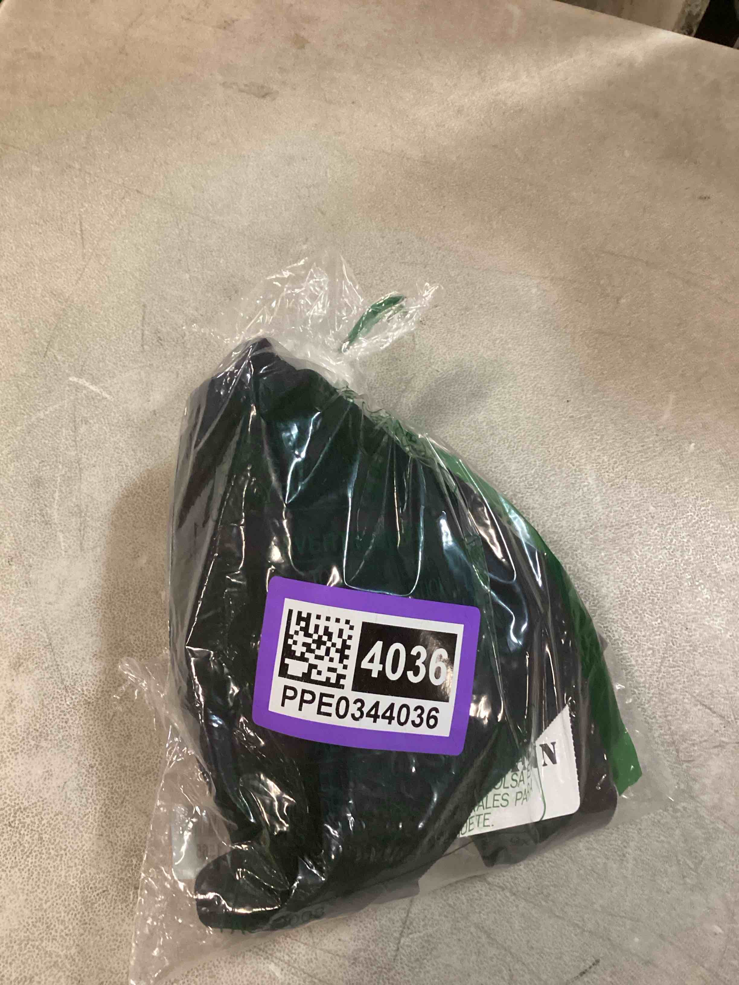 https://s3.amazonaws.com/lotting-images-prod/bidfta/PPE0344036_1729016422901.jpeg