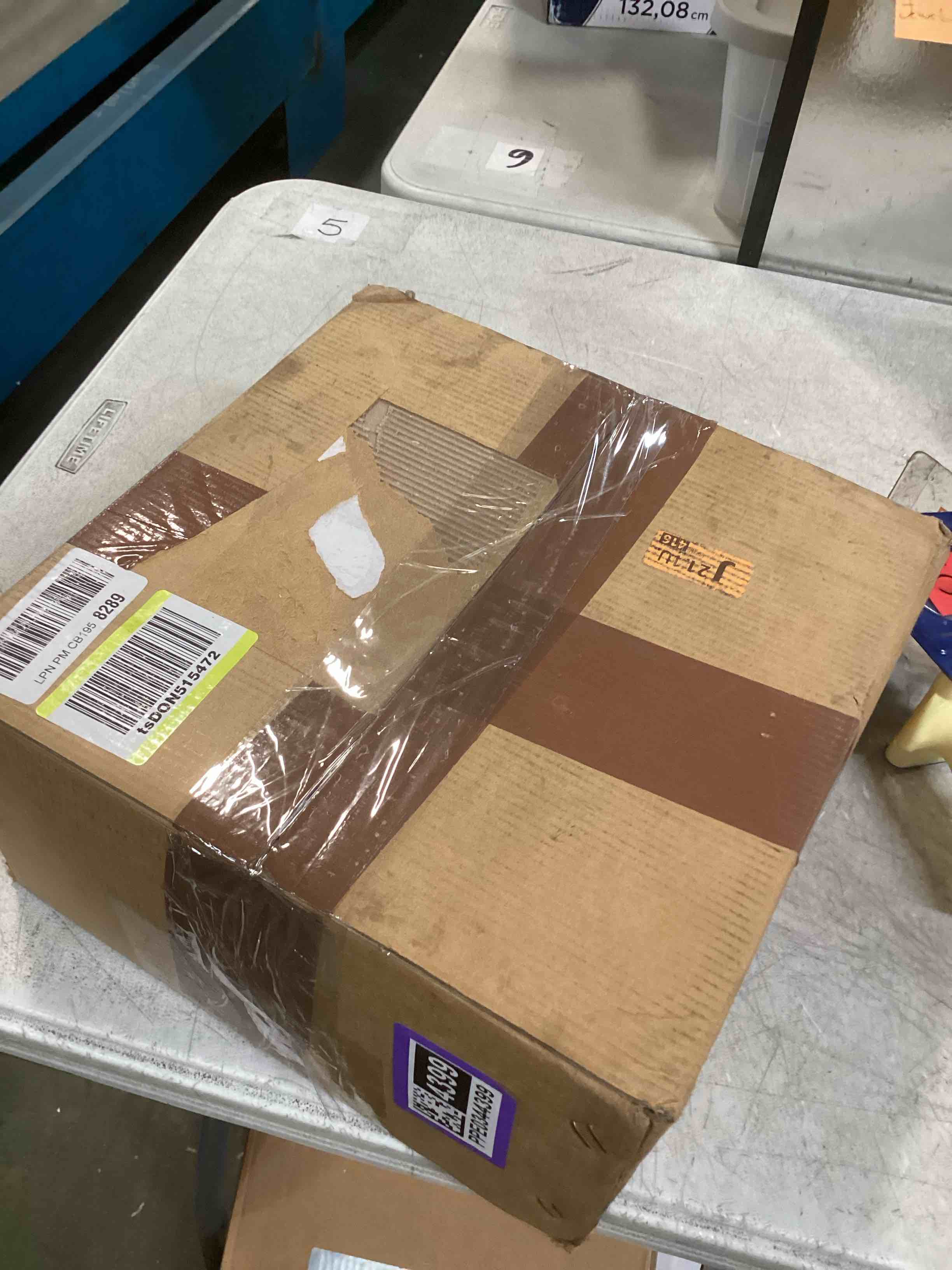 https://s3.amazonaws.com/lotting-images-prod/bidfta/PPE0344399_1728669911200.jpeg